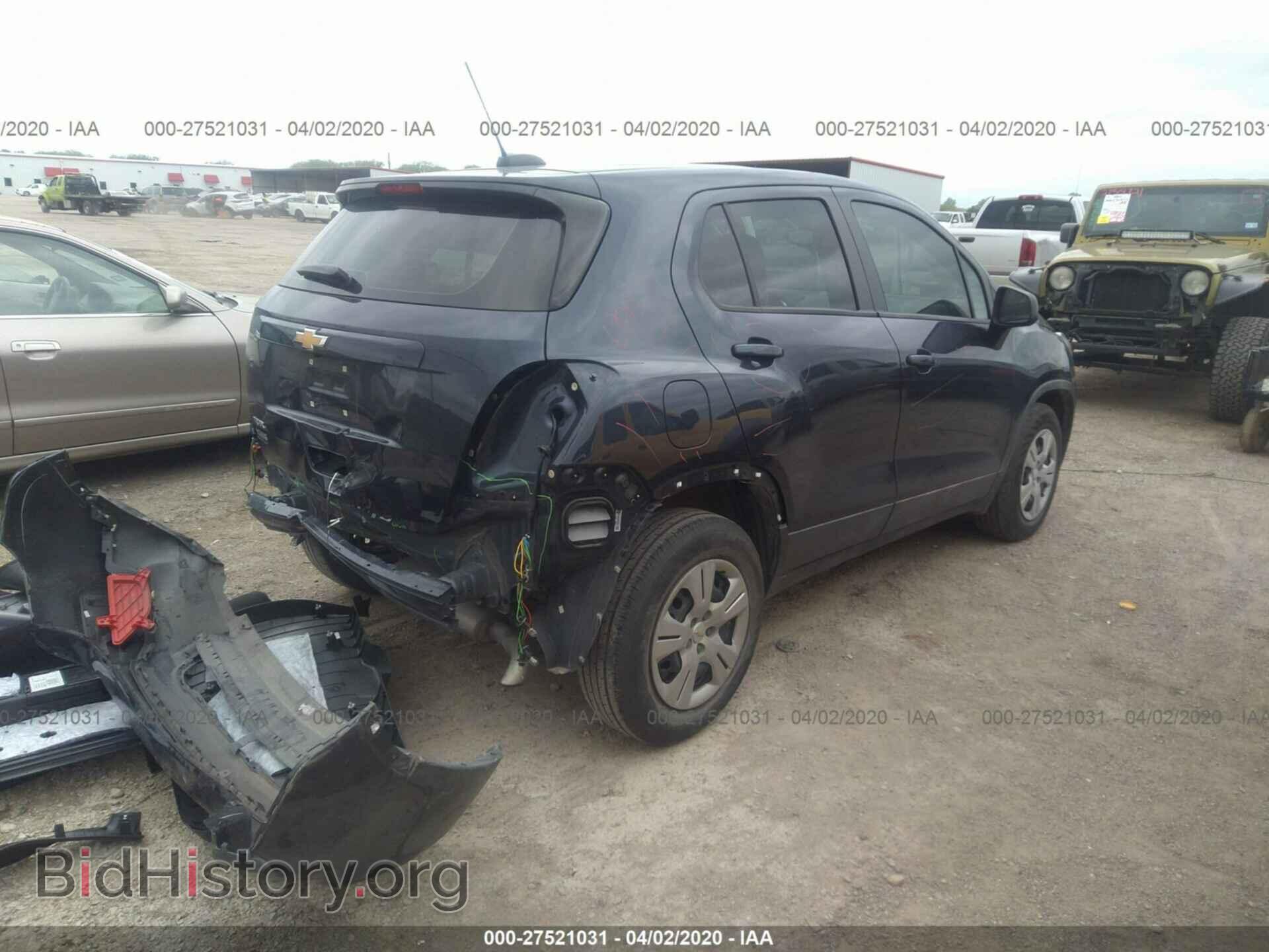 2019 CHEVROLET TRAX - VIN: 3GNCJKSB3KL142506 - Фото 4