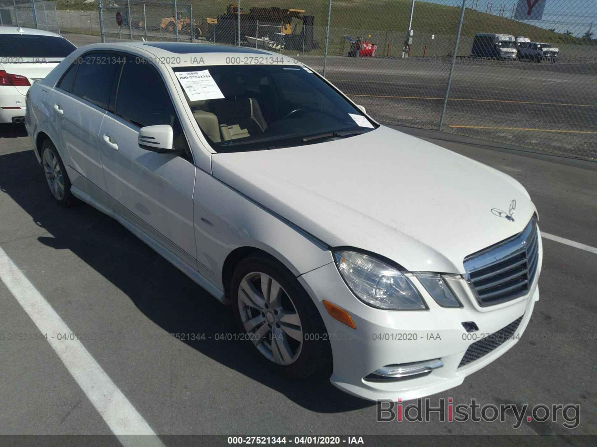 Photo WDDHF2EB1CA557723 - MERCEDES-BENZ E 2012