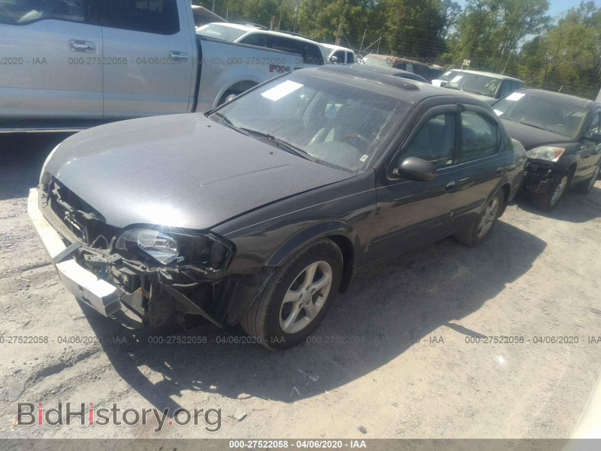 2000 NISSAN MAXIMA - VIN: JN1CA31A8YT207901 - Photo 2