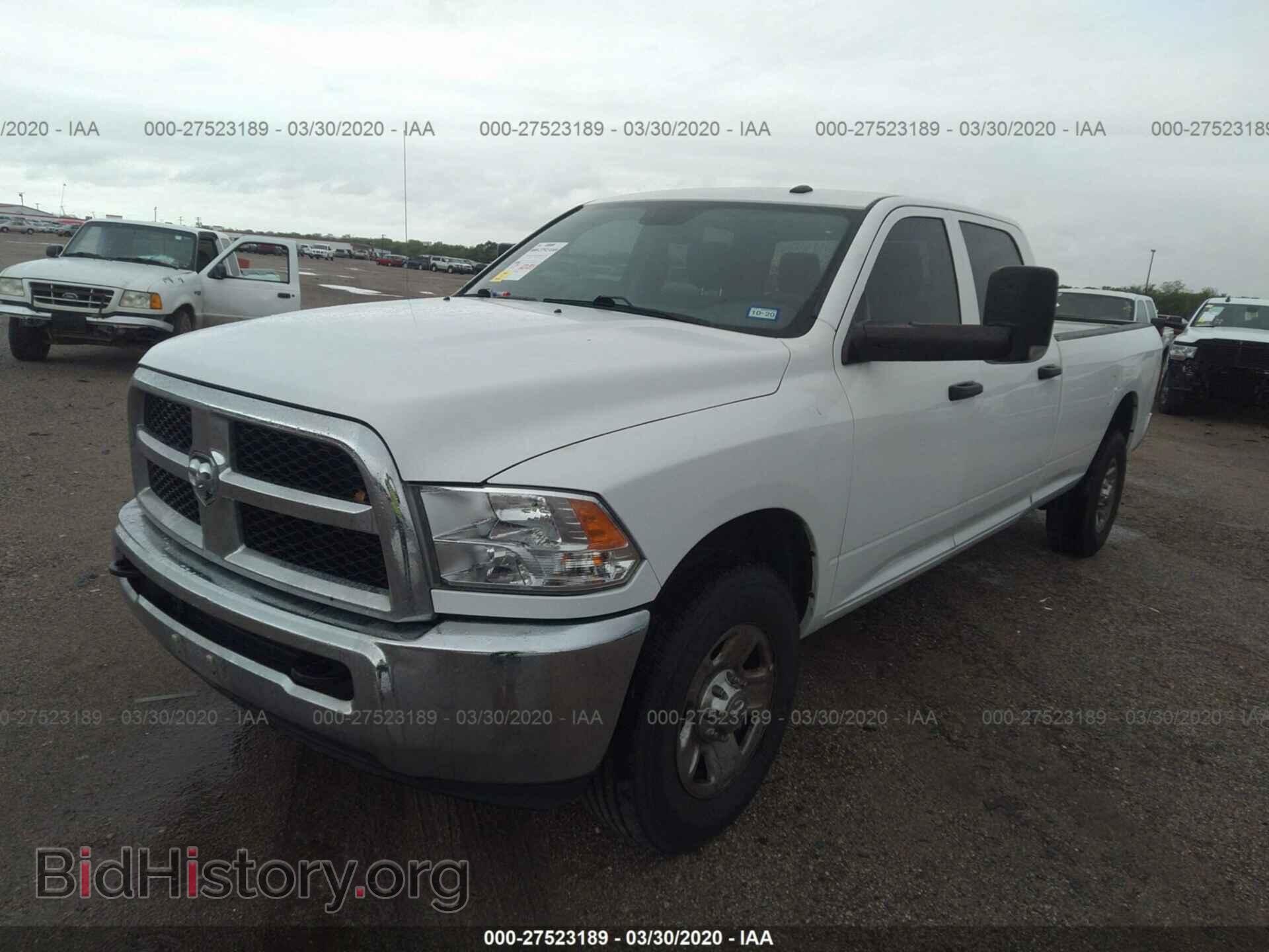 2018 RAM 2500 - VIN: 3C6UR4HJ1JG100740 - Фото 2