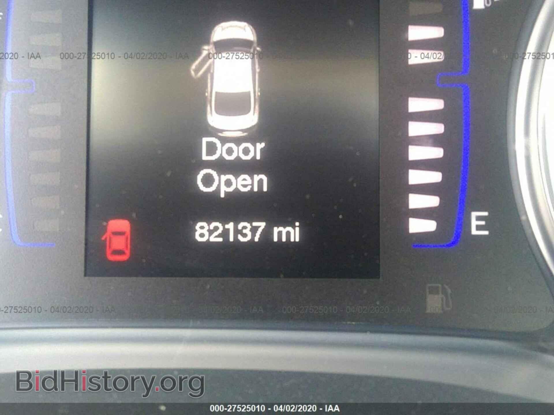 2016 CHRYSLER 200 - VIN: 1C3CCCABXGN105894 - Фото 7