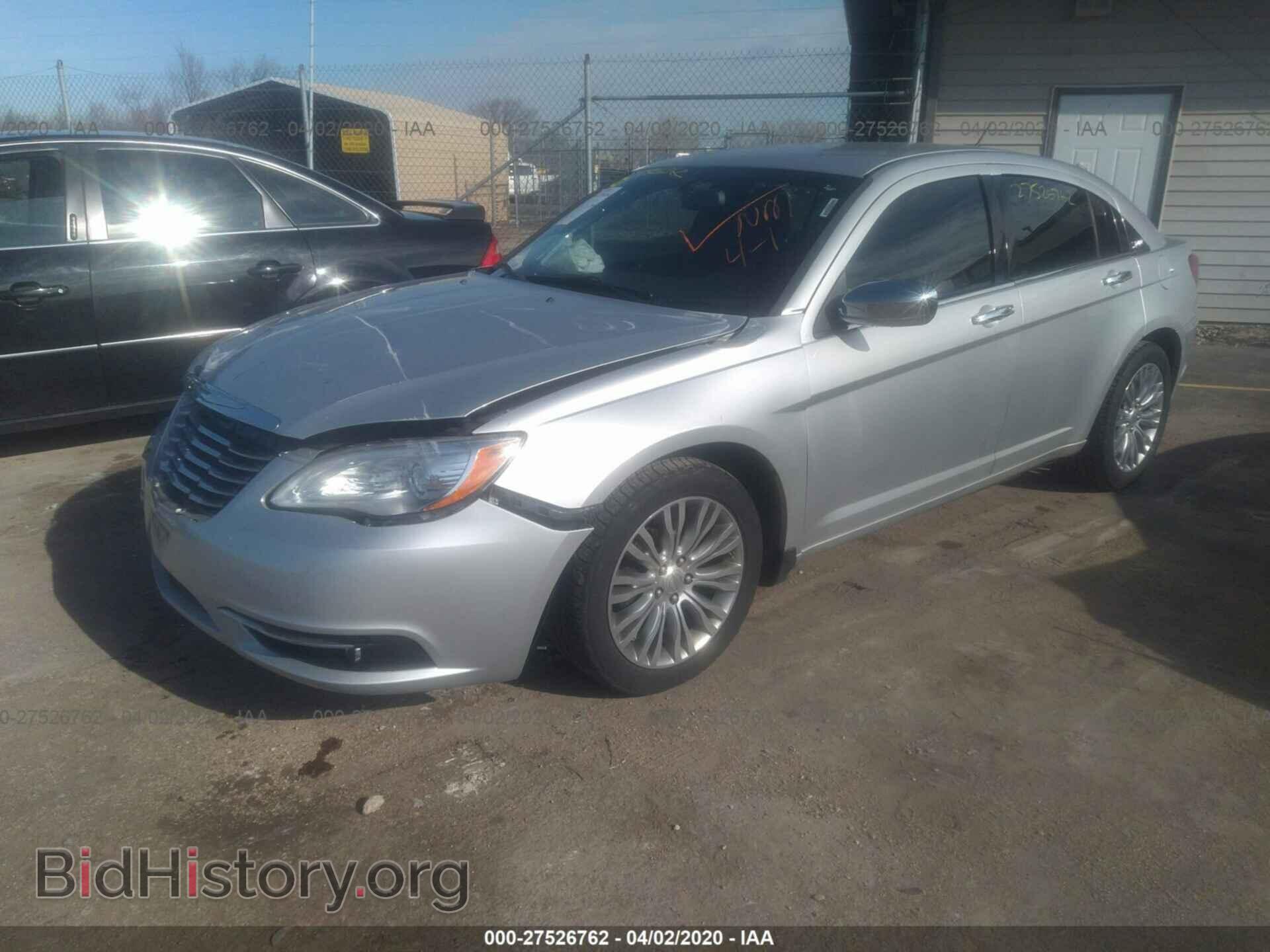 2012 CHRYSLER 200 - VIN: 1C3CCBCB3CN263172 - Photo 2