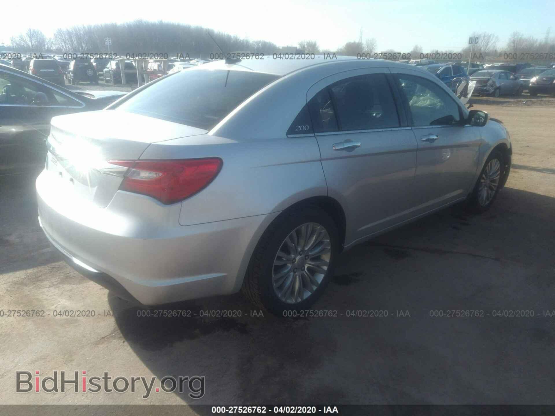 2012 CHRYSLER 200 - VIN: 1C3CCBCB3CN263172 - Photo 4