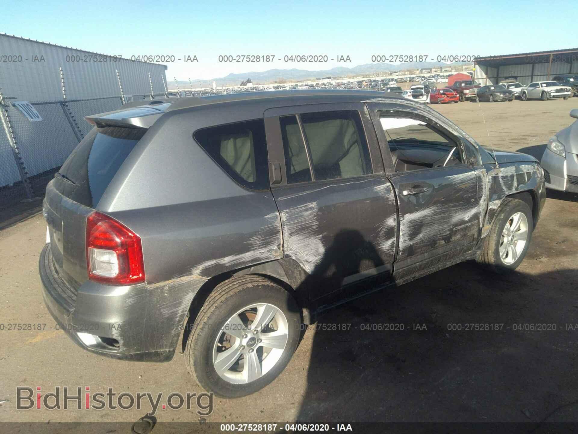 2012 JEEP COMPASS - VIN: 1C4NJDBB7CD658839 - Photo 4