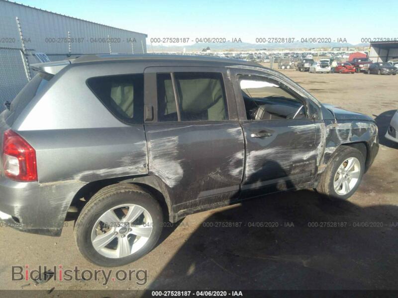 2012 Jeep COMPASS (VIN 1C4NJDBB7CD658839) — фото 6 из 10