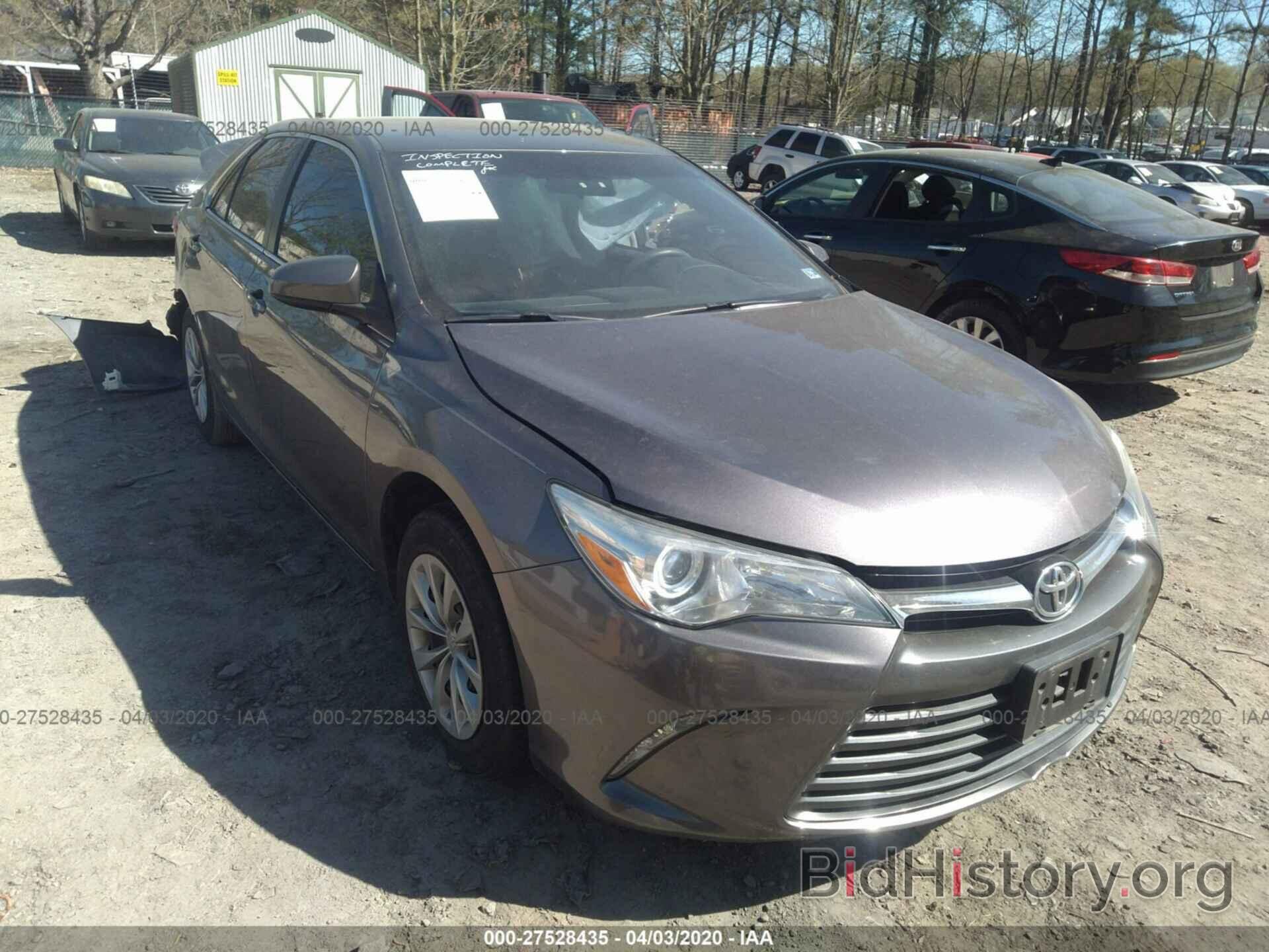 Photo 4T4BF1FK7FR460877 - TOYOTA CAMRY 2015