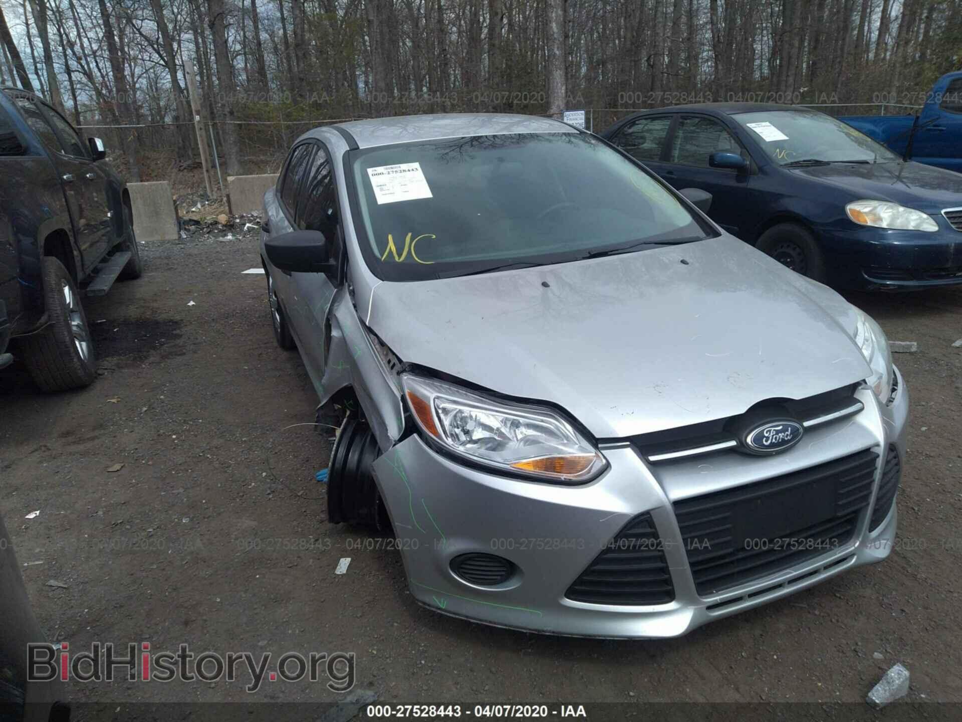 Photo 1FAHP3E27CL408465 - FORD FOCUS 2012