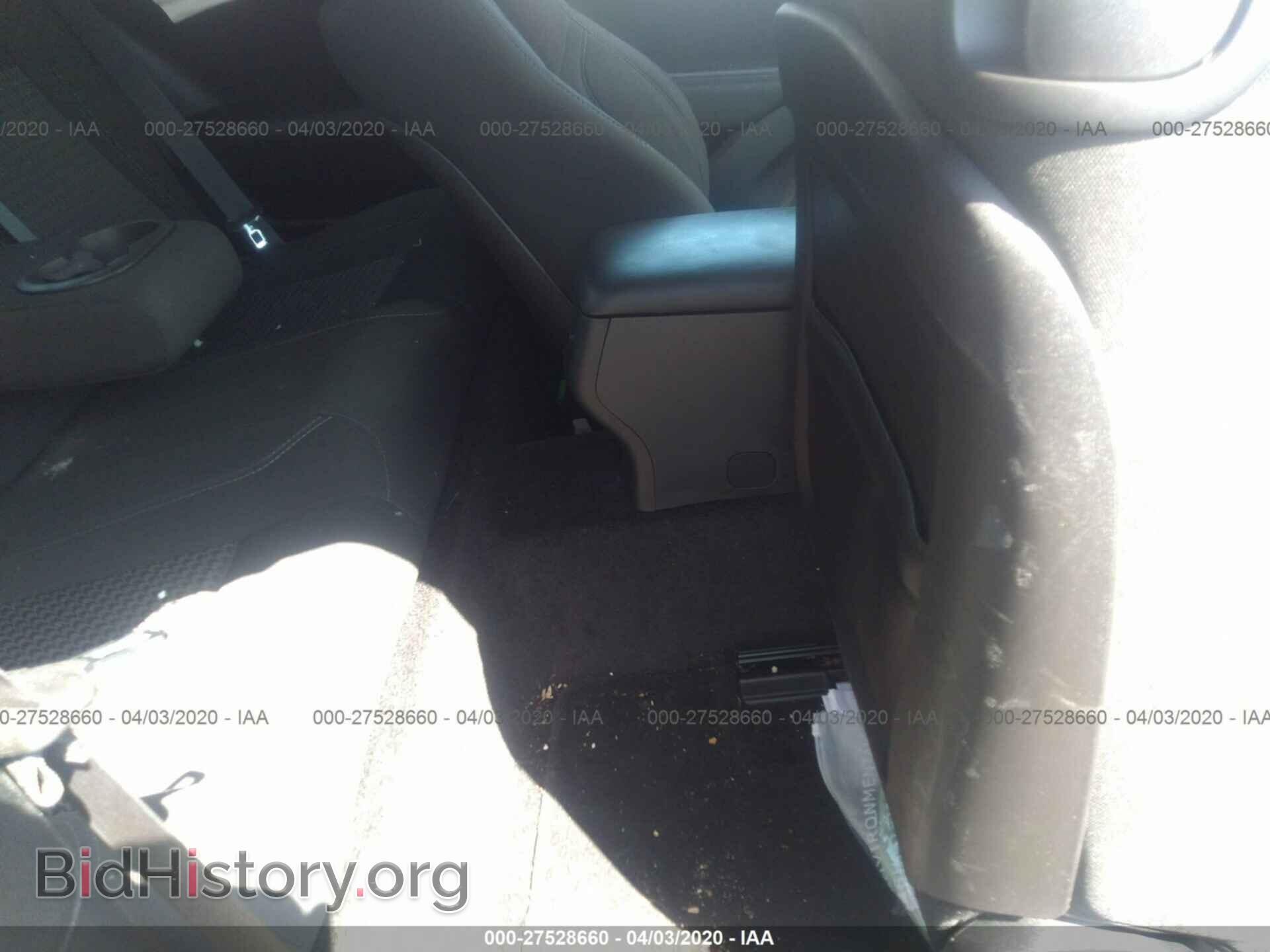 2018 DODGE CHALLENGER - VIN: 2C3CDZAG5JH276497 - Photo 8