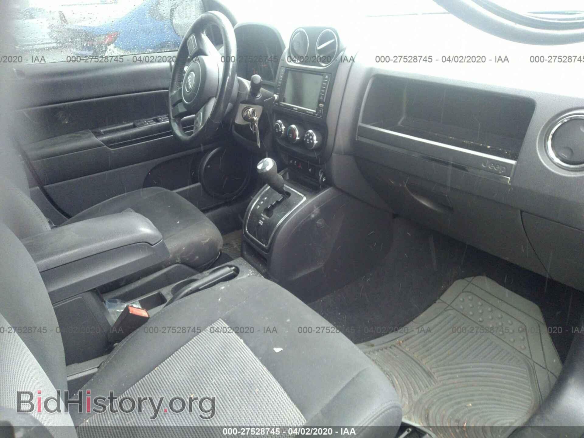 2012 JEEP COMPASS - VIN: 1C4NJDEB3CD593323 - Photo 5