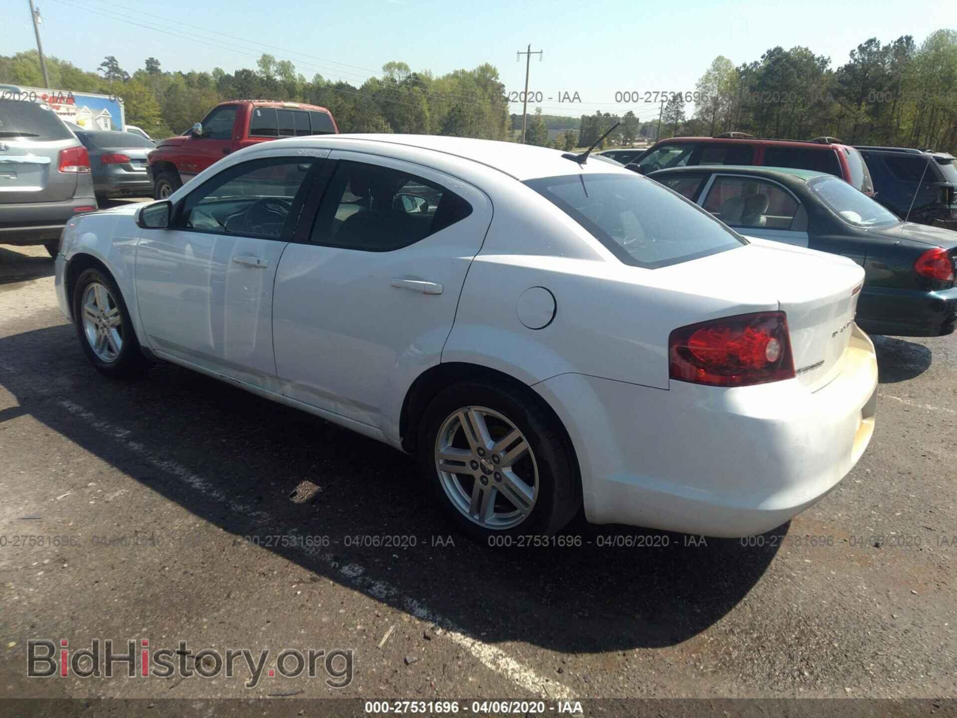 2011 DODGE AVENGER - VIN: 1B3BD1FB8BN565003 - Фото 3