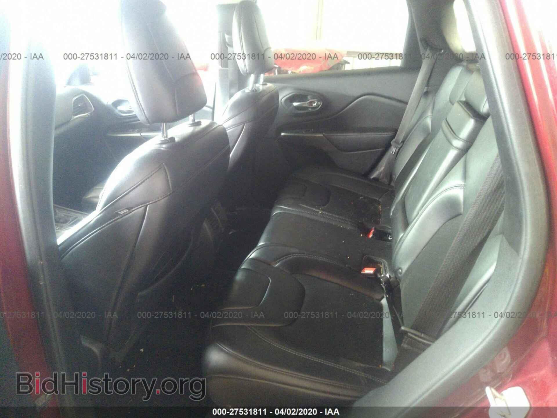 2019 JEEP CHEROKEE - VIN: 1C4PJLLB9KD300299 - Photo 8