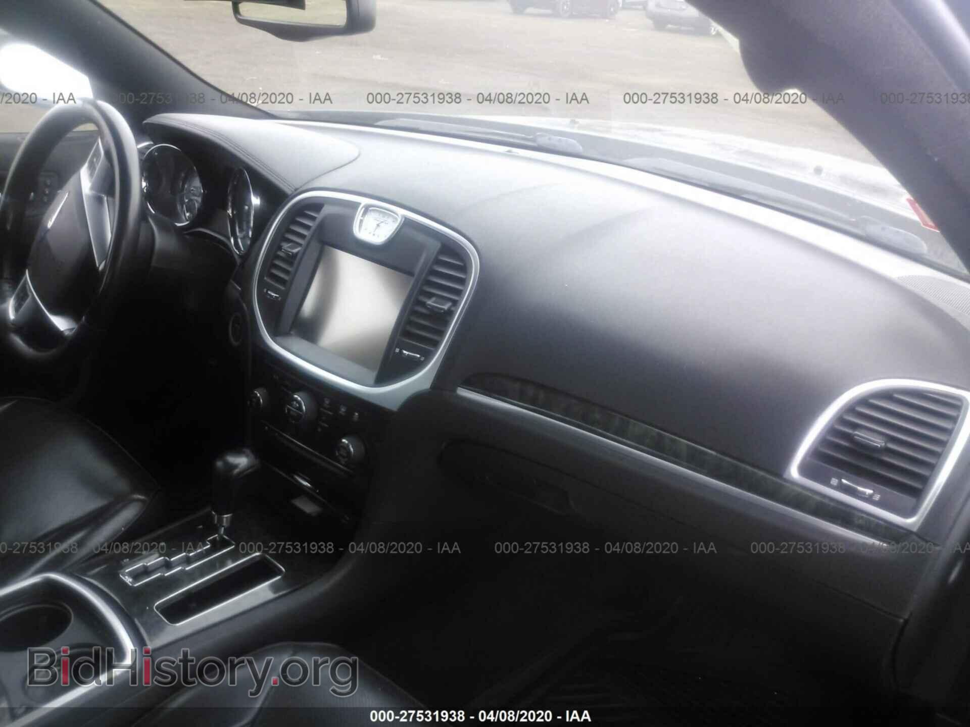 2013 CHRYSLER 300C - VIN: 2C3CCAET2DH568821 - Фото 5