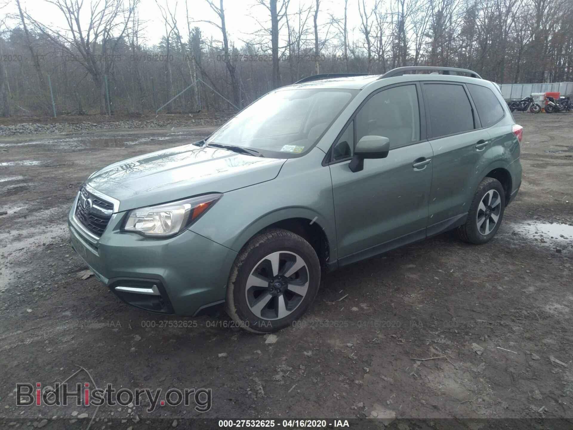 2017 SUBARU FORESTER - VIN: JF2SJAECXHH454821 - Фото 2