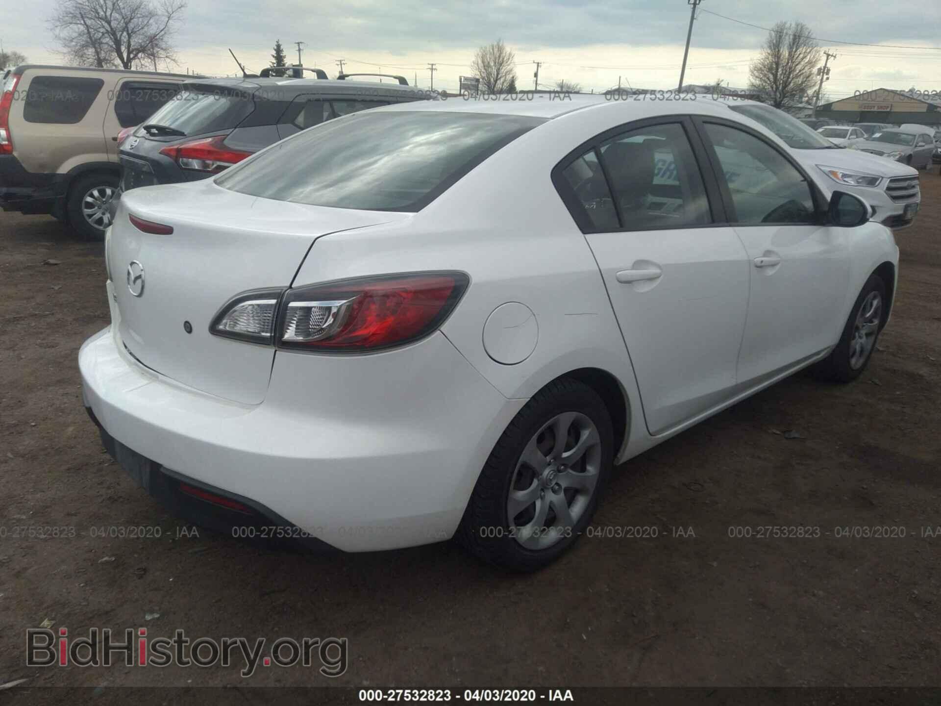 2011 MAZDA 3 - VIN: JM1BL1UF0B1393113 - Photo 4