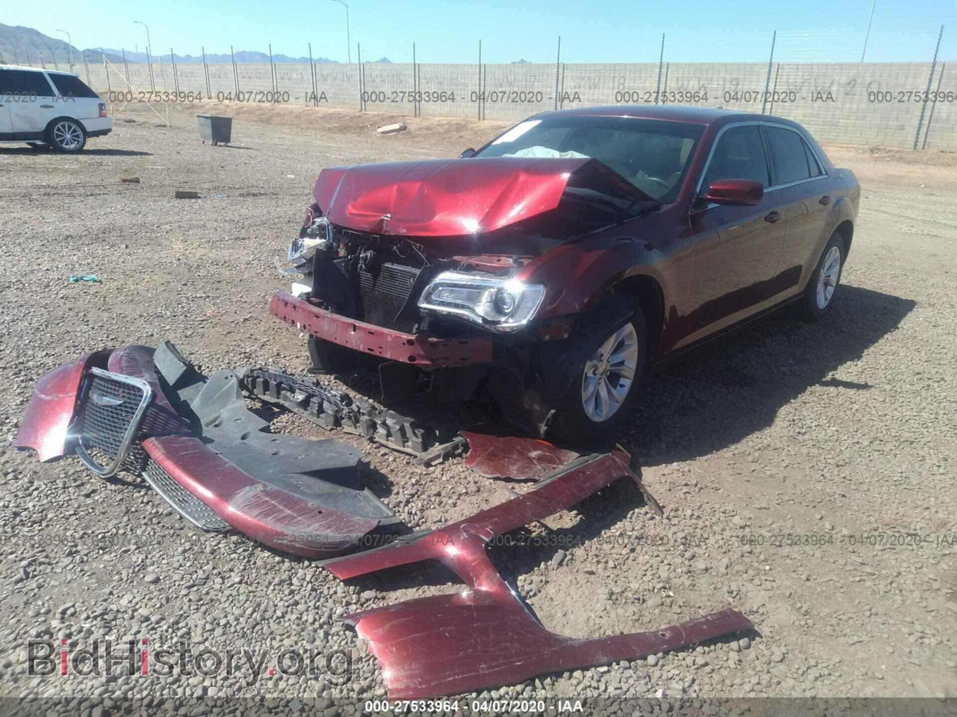 2016 CHRYSLER 300 - VIN: 2C3CCAAG0GH141442 - Фото 2