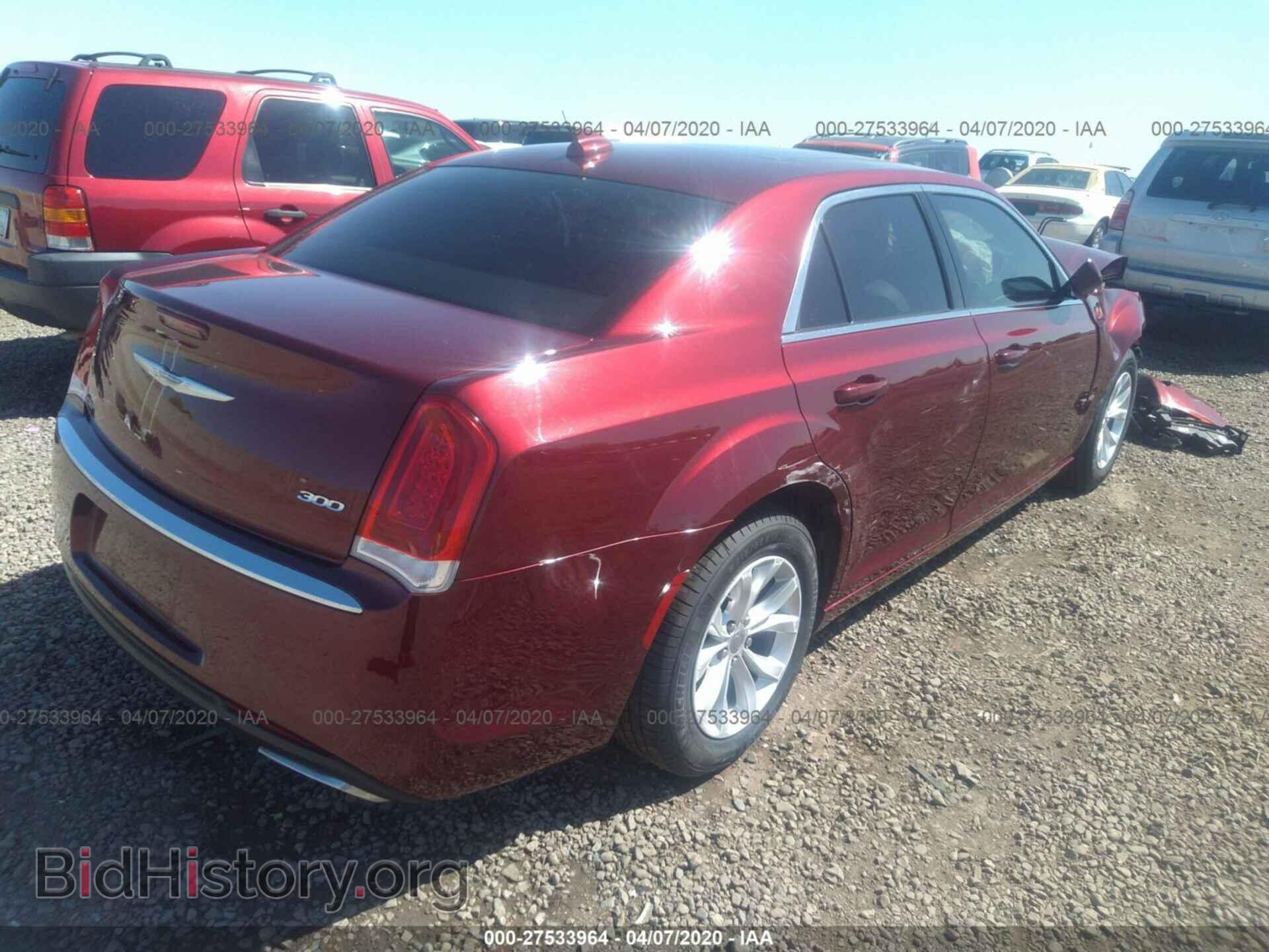2016 CHRYSLER 300 - VIN: 2C3CCAAG0GH141442 - Фото 4