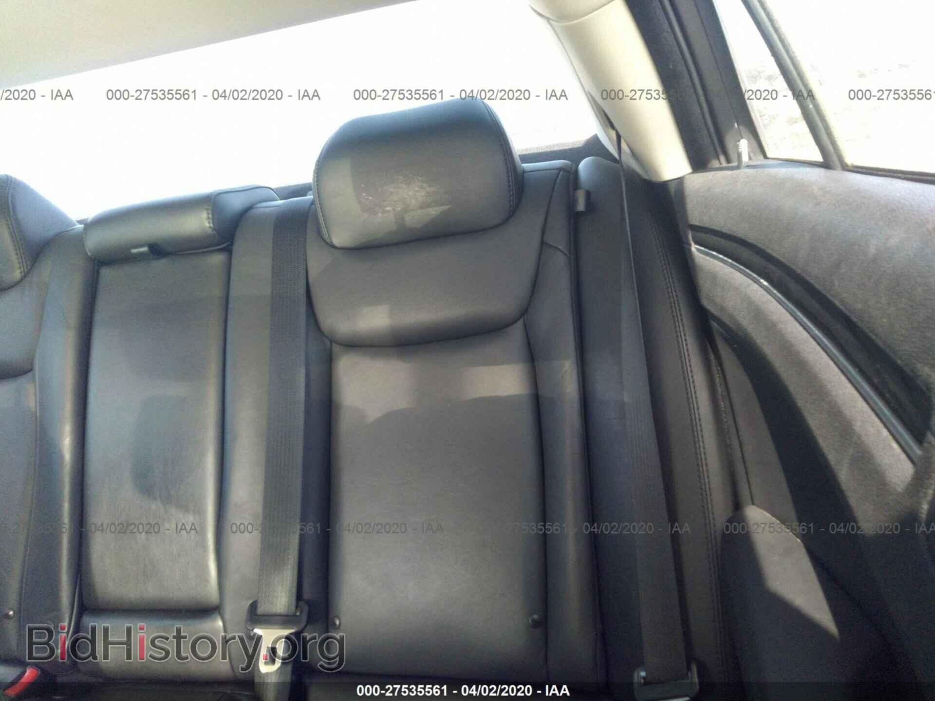 2017 CHRYSLER 300 - VIN: 2C3CCAAG1HH577203 - Фото 8
