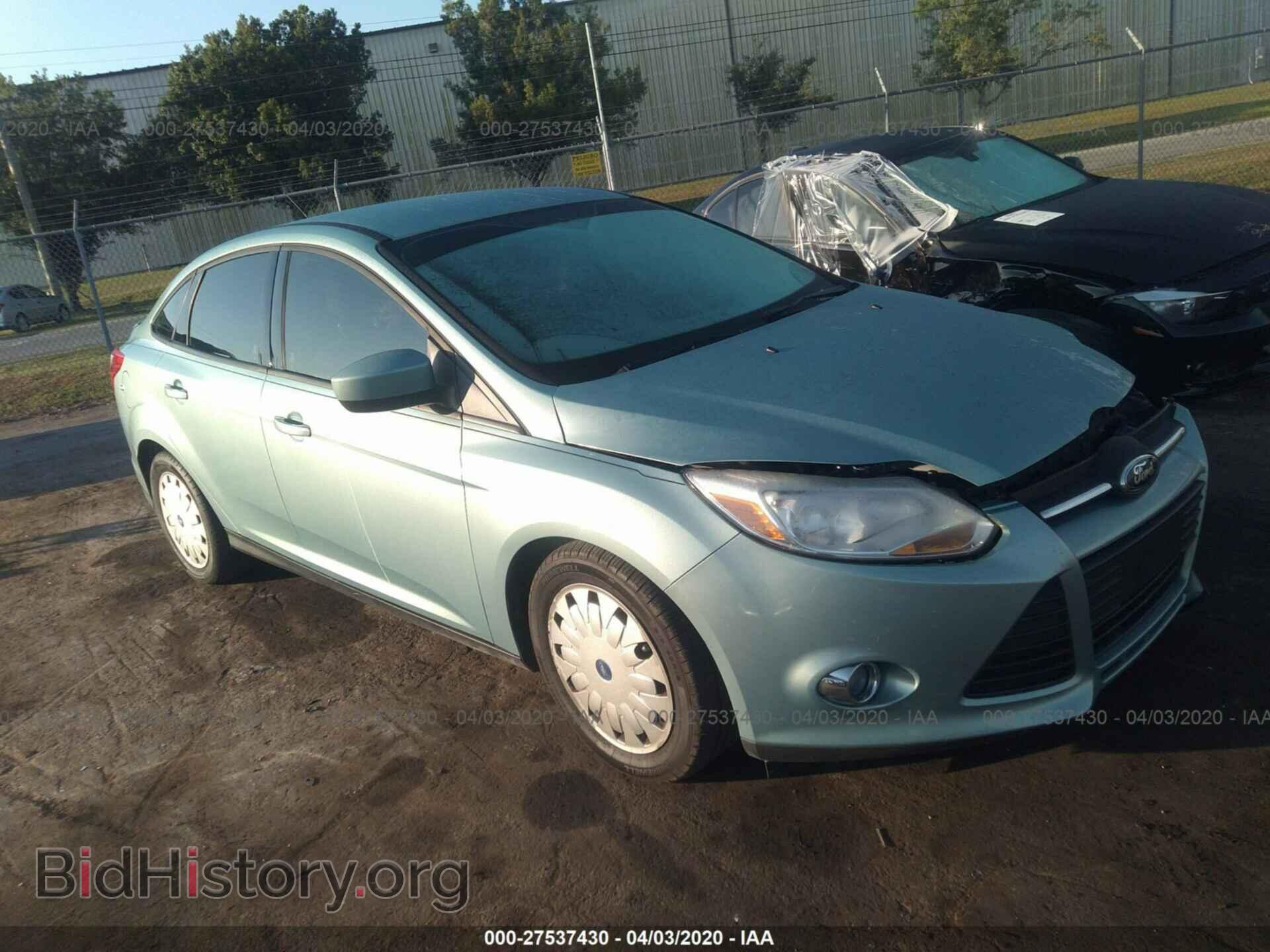 Photo 1FAHP3F29CL151209 - FORD FOCUS 2012