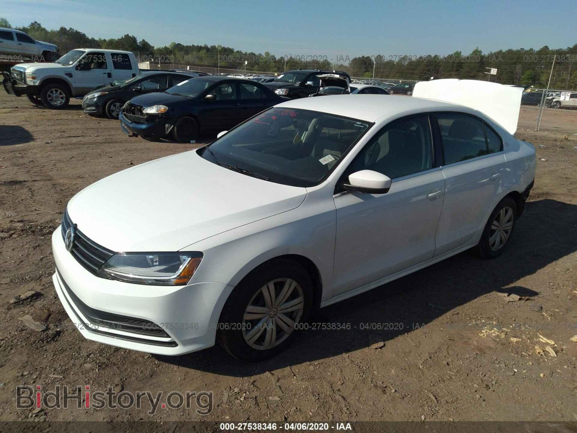 2017 VOLKSWAGEN JETTA - VIN: 3VW2B7AJ9HM351448 - Фото 2