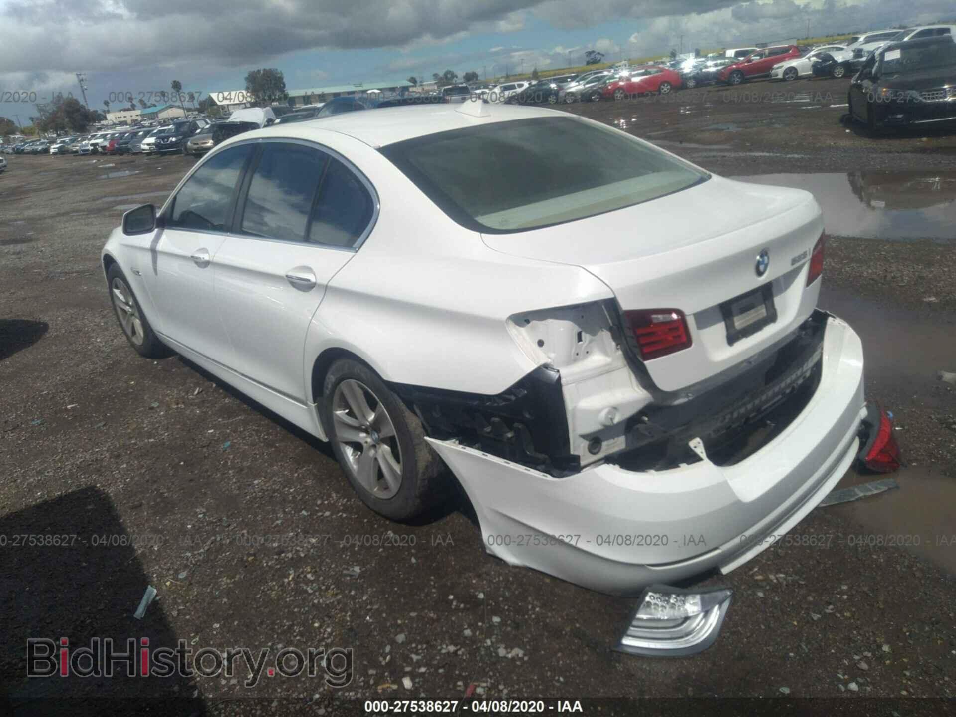 2011 BMW 528 - VIN: WBAFR1C56BC742222 - Фото 3