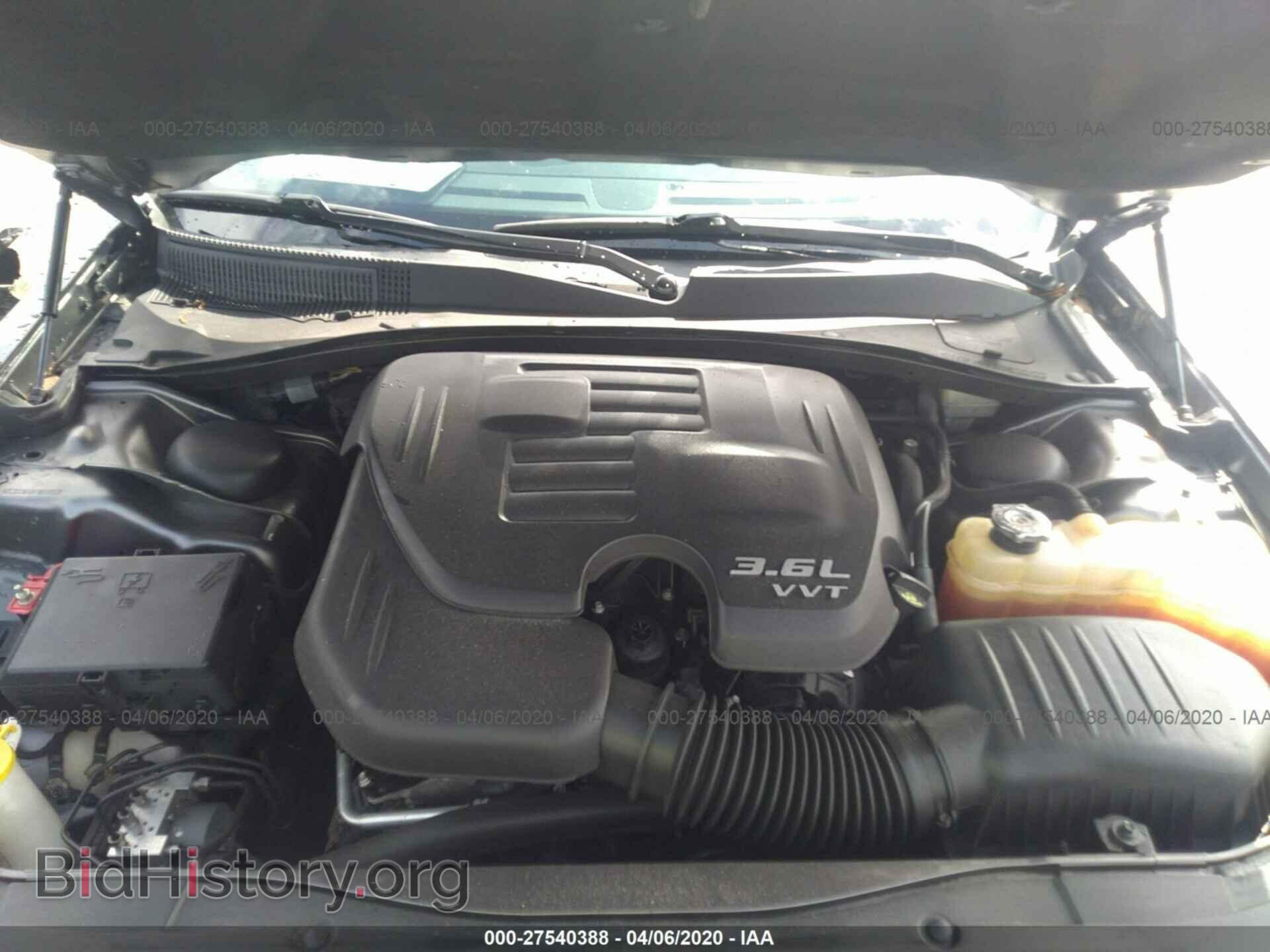 2015 CHRYSLER 300C - VIN: 2C3CCAEGXFH859993 - Фото 10