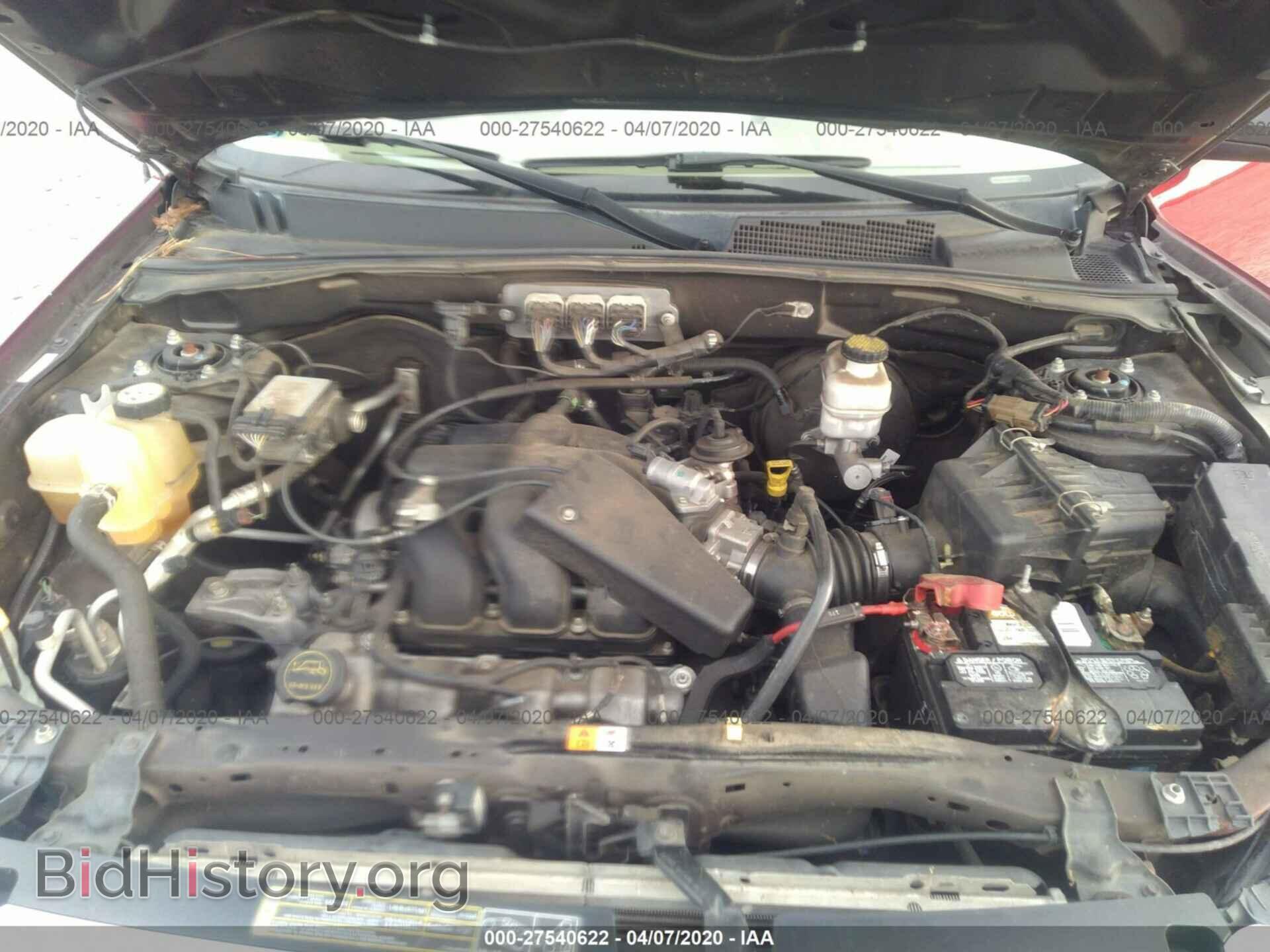 2008 FORD ESCAPE - VIN: 1FMCU03128KC39566 - Фото 10