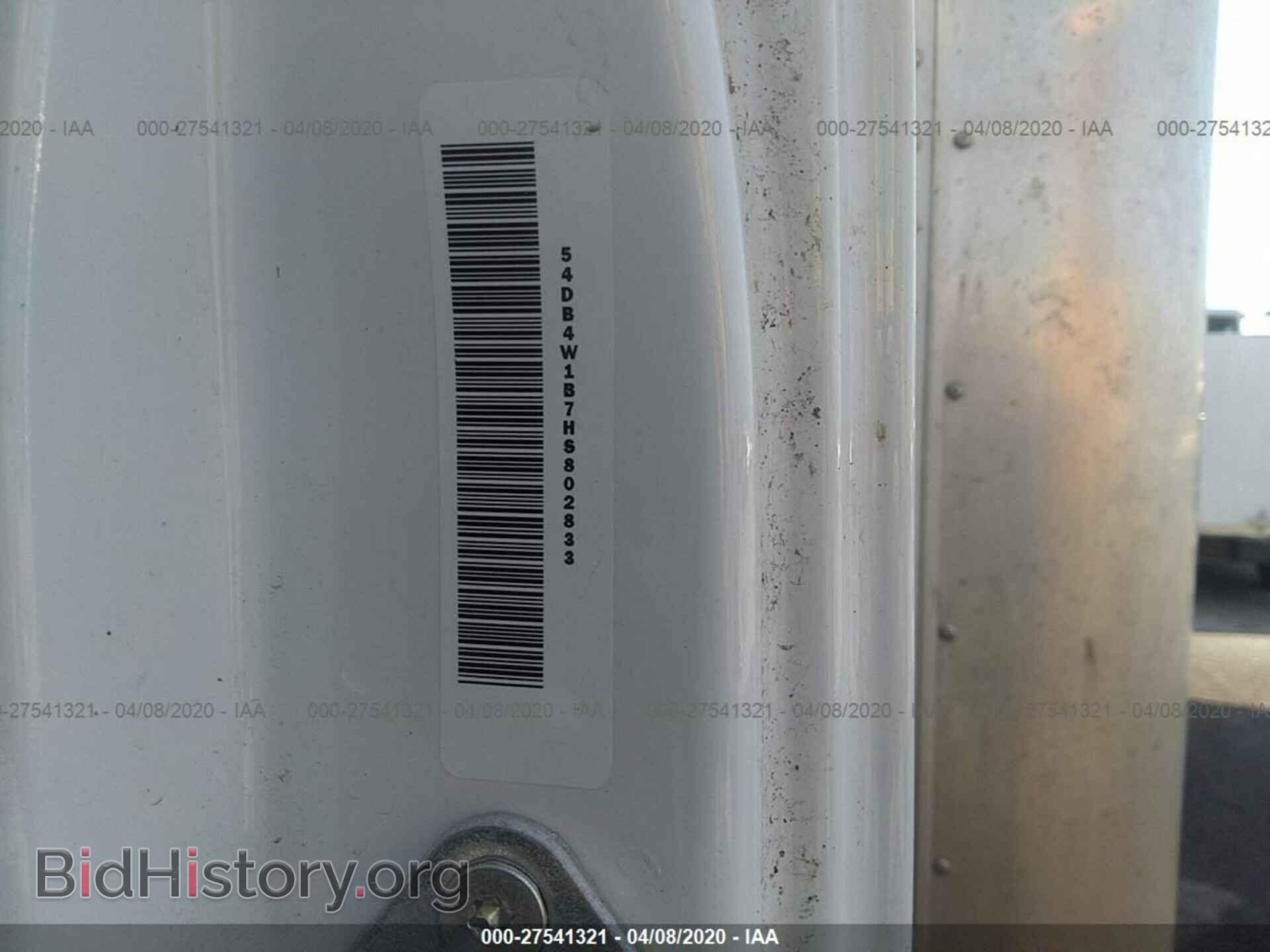 2017 ISUZU NPR - VIN: 54DB4W1B7HS802833 - Photo 9