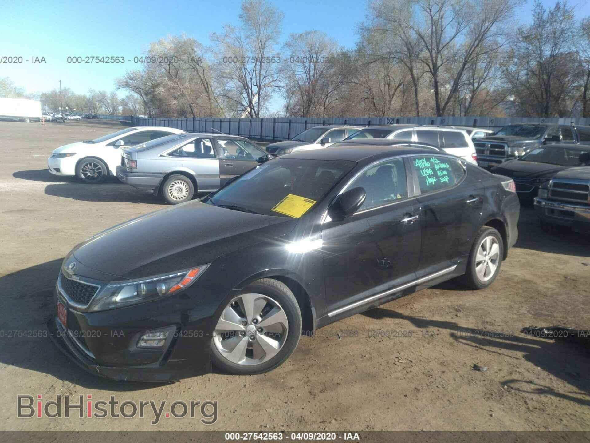 2015 KIA OPTIMA - VIN: KNAGN4AD2F5090897 - Photo 2