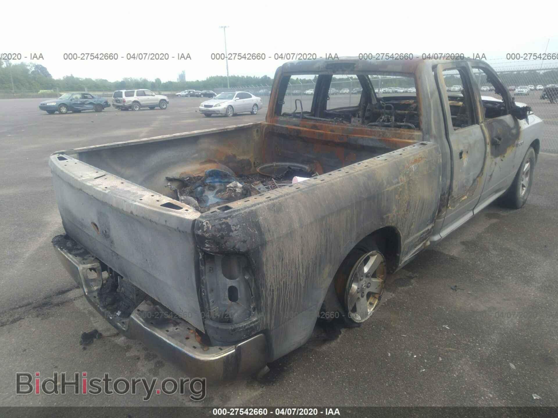 2011 RAM 1500 - VIN: 1D7RB1GP0BS696141 - Фото 4