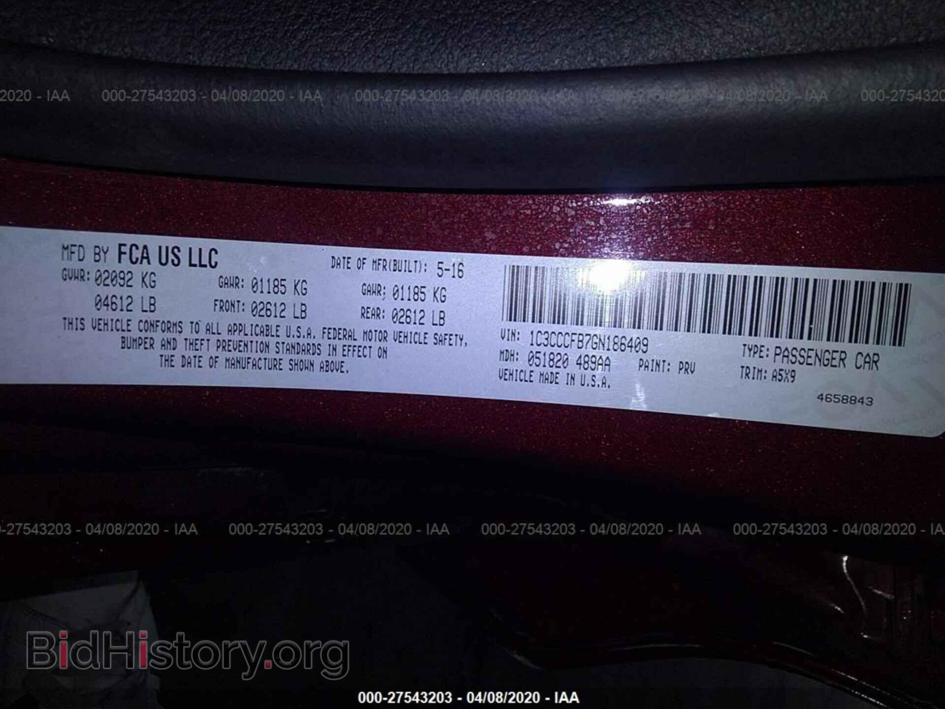 2016 CHRYSLER 200 - VIN: 1C3CCCFB7GN186409 - Фото 9