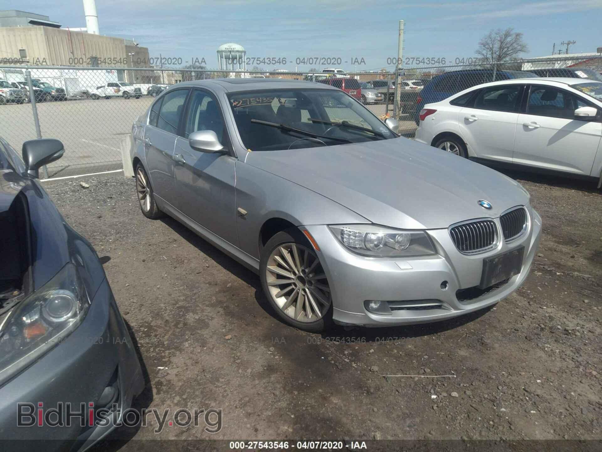 Photo WBAPL33549A406656 - BMW 335 2009