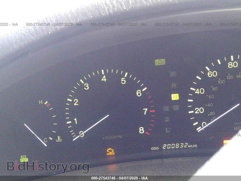 1995 Lexus LS (VIN JT8UF22E8S0014685) — фото 7 из 11