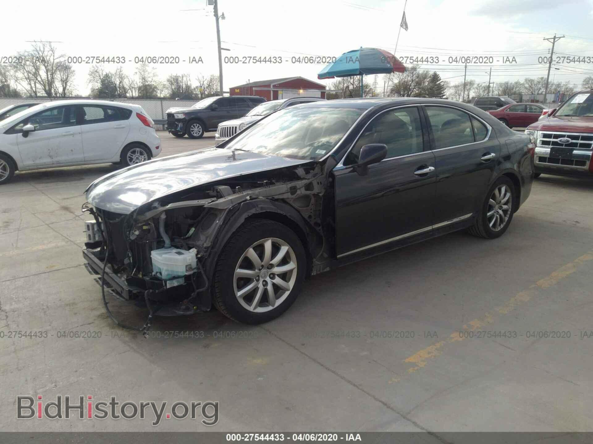 2007 LEXUS LS - VIN: JTHBL46F075034924 - Photo 2
