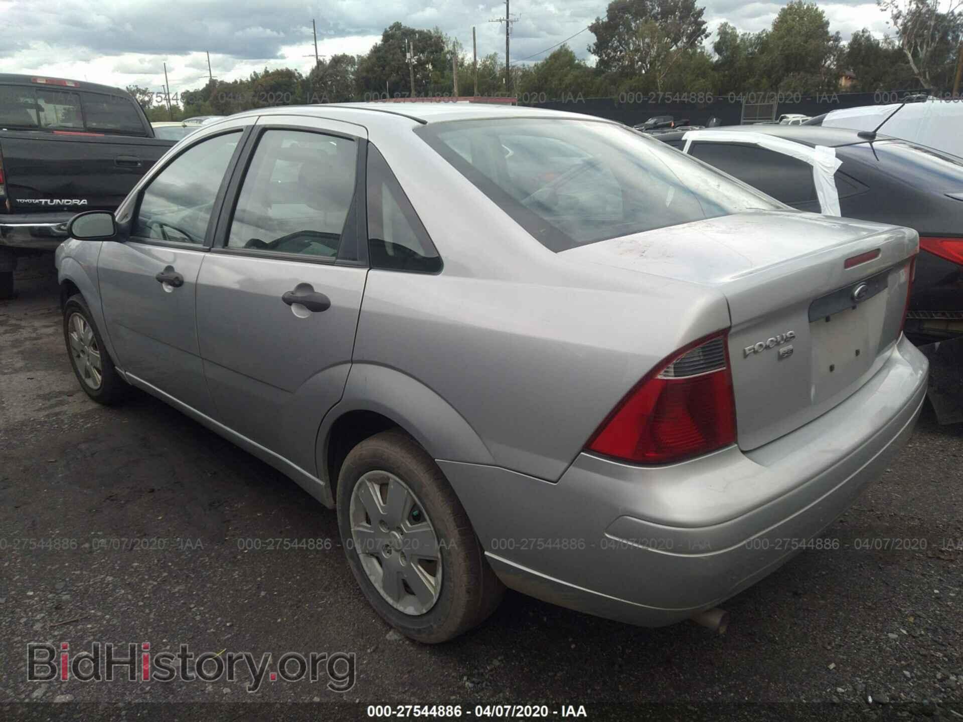 2007 FORD FOCUS - VIN: 1FAHP34N27W228309 - Фото 3