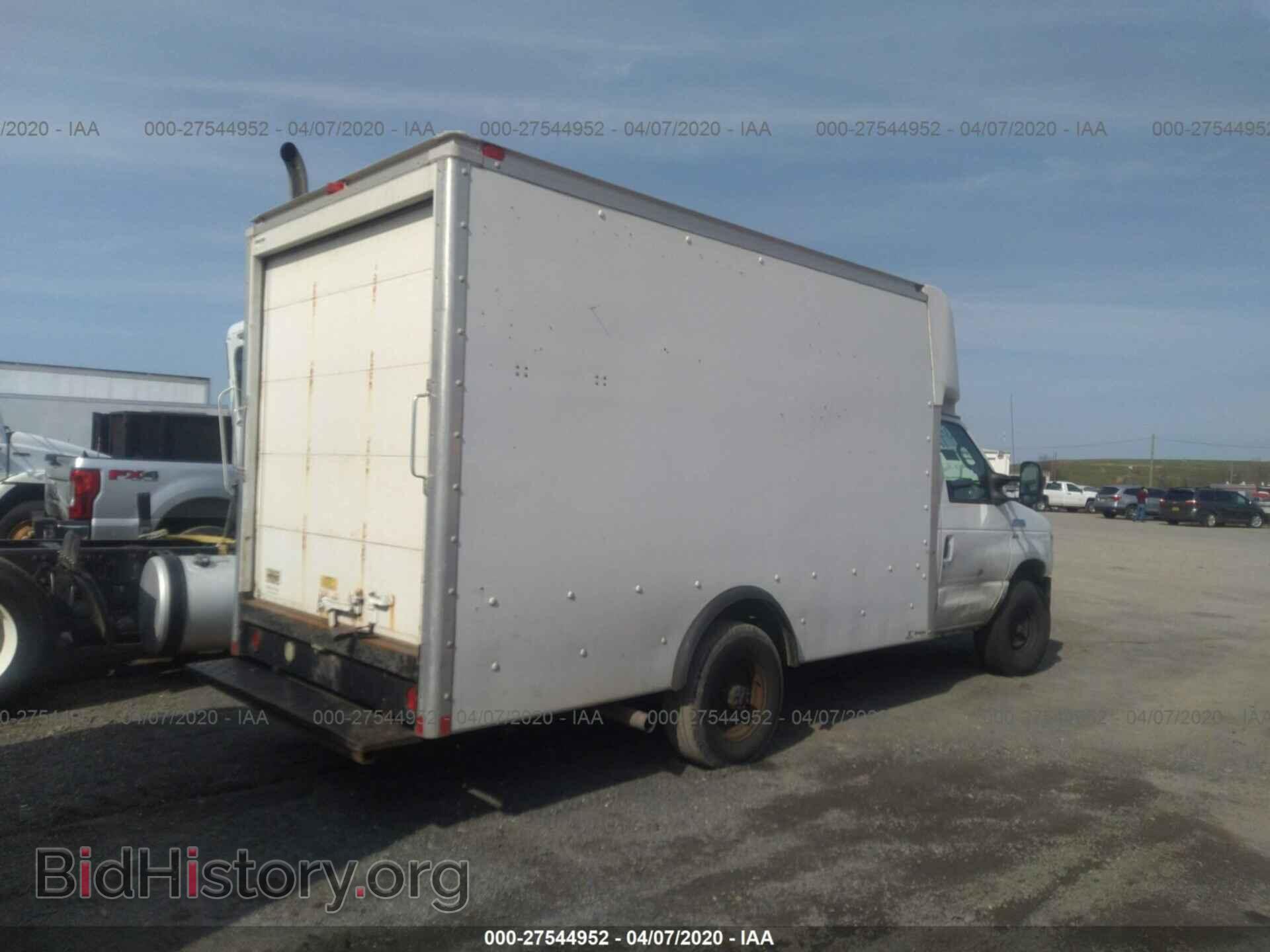 2013 FORD ECONOLINE - VIN: 1FDWE3FL7DDA74735 - Фото 4