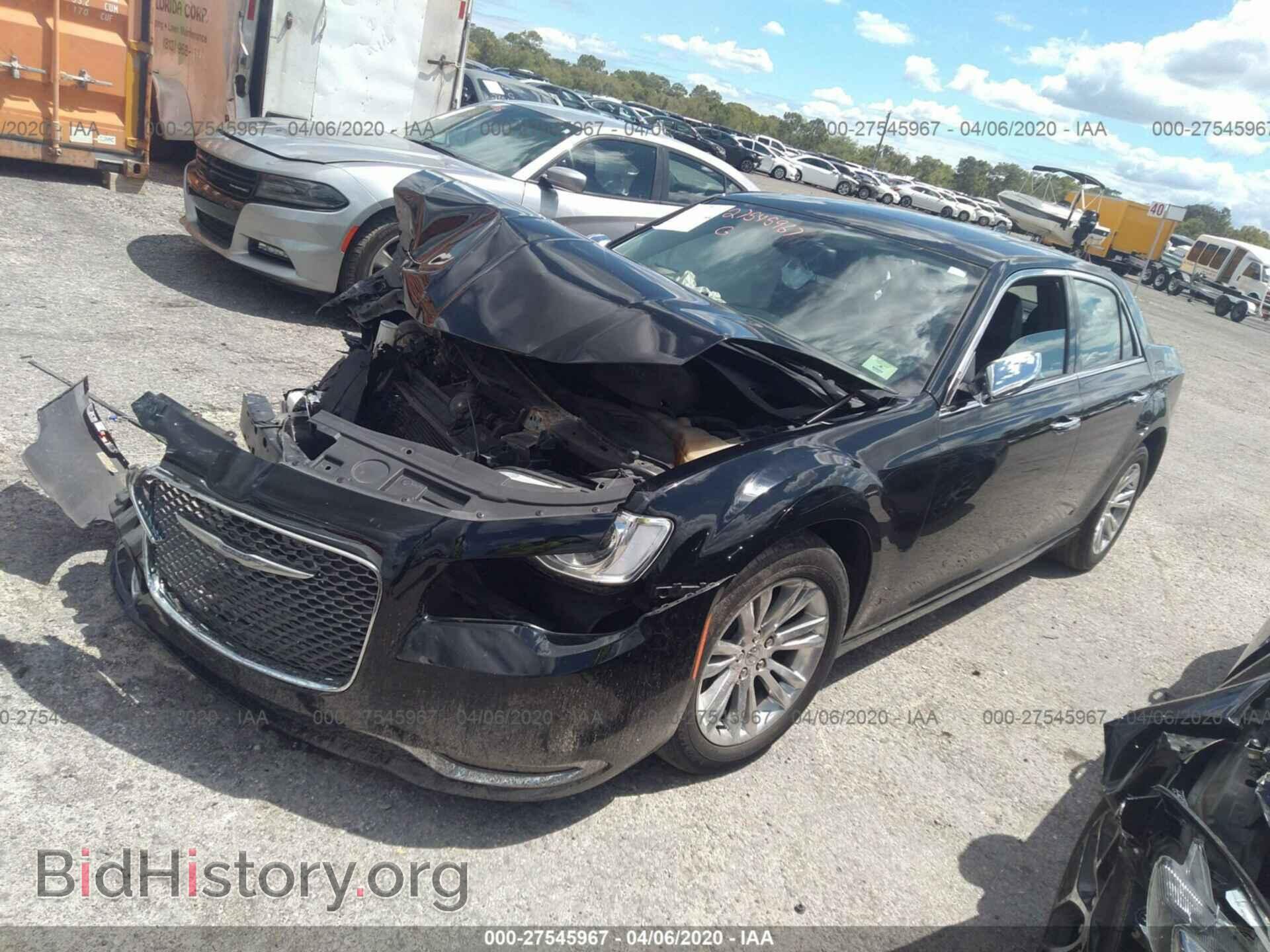 2016 CHRYSLER 300C - VIN: 2C3CCAEG9GH219713 - Фото 2