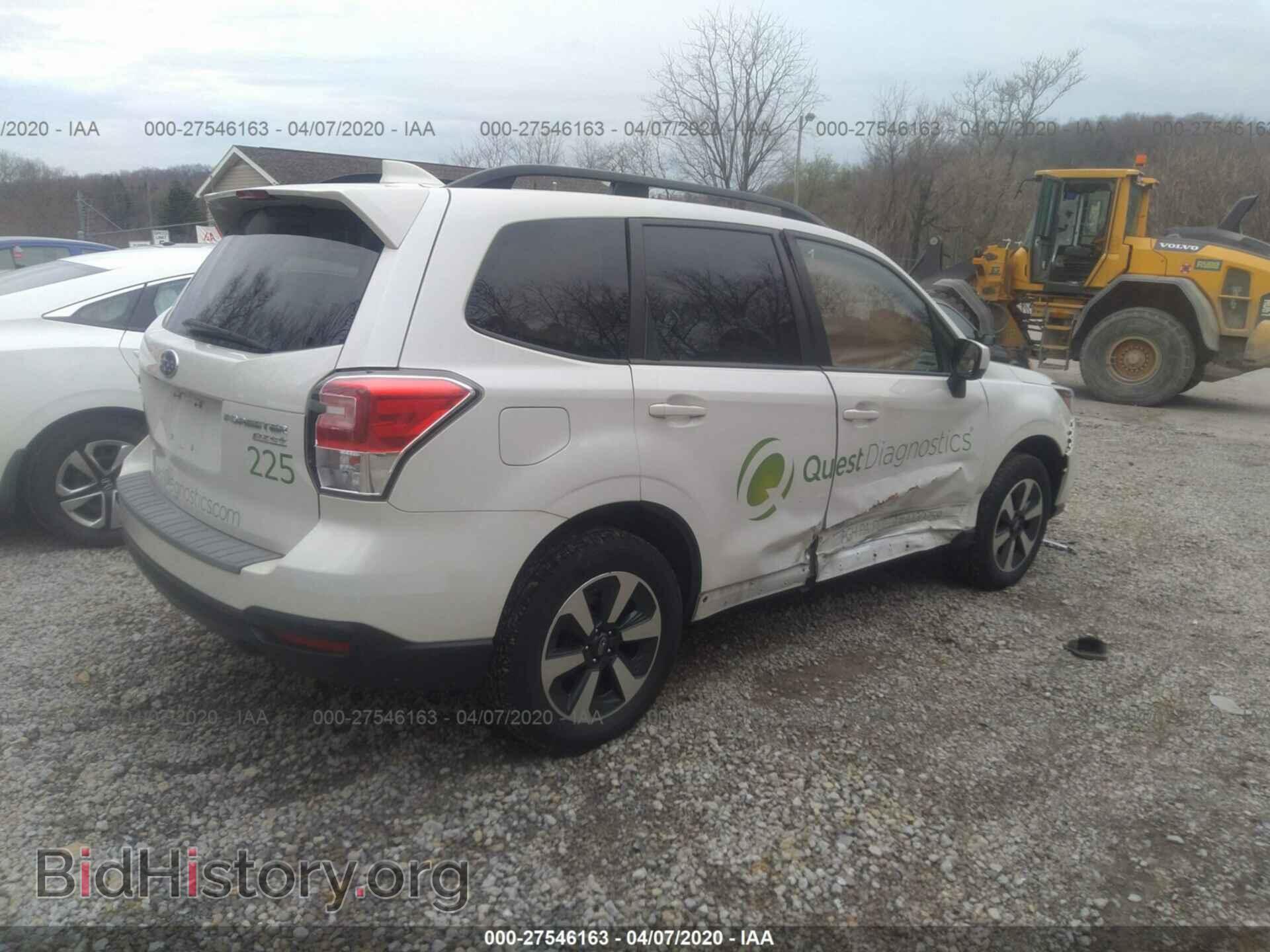 2017 SUBARU FORESTER - VIN: JF2SJAEC1HH561269 - Фото 4