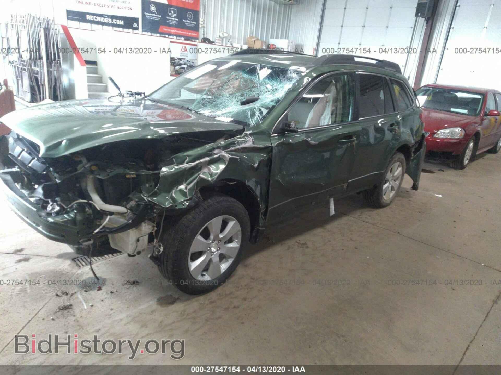 2012 SUBARU OUTBACK - VIN: 4S4BRCCC2C3258458 - Фото 2