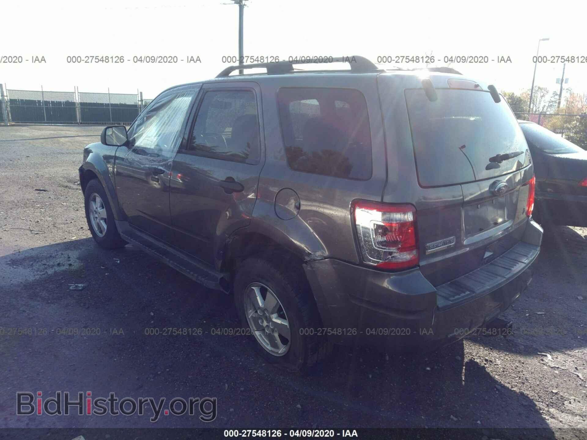 2011 FORD ESCAPE - VIN: 1FMCU0DG8BKA96861 - Фото 3