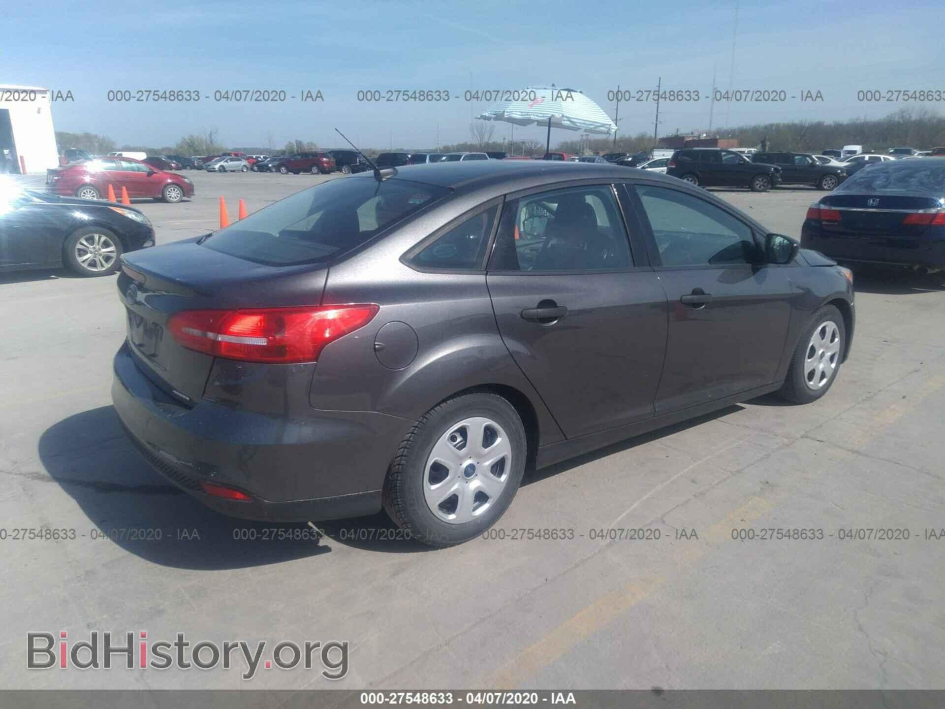 2016 FORD FOCUS - VIN: 1FADP3E24GL208910 - Photo 4