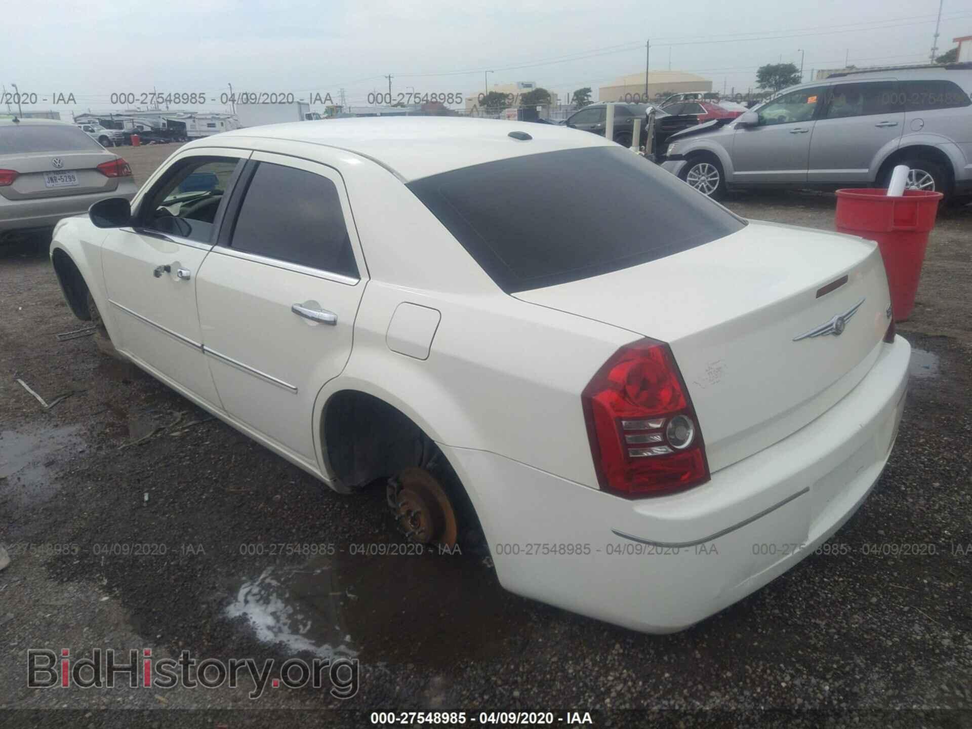 2010 CHRYSLER 300 - VIN: 2C3CA5CV6AH167544 - Фото 3