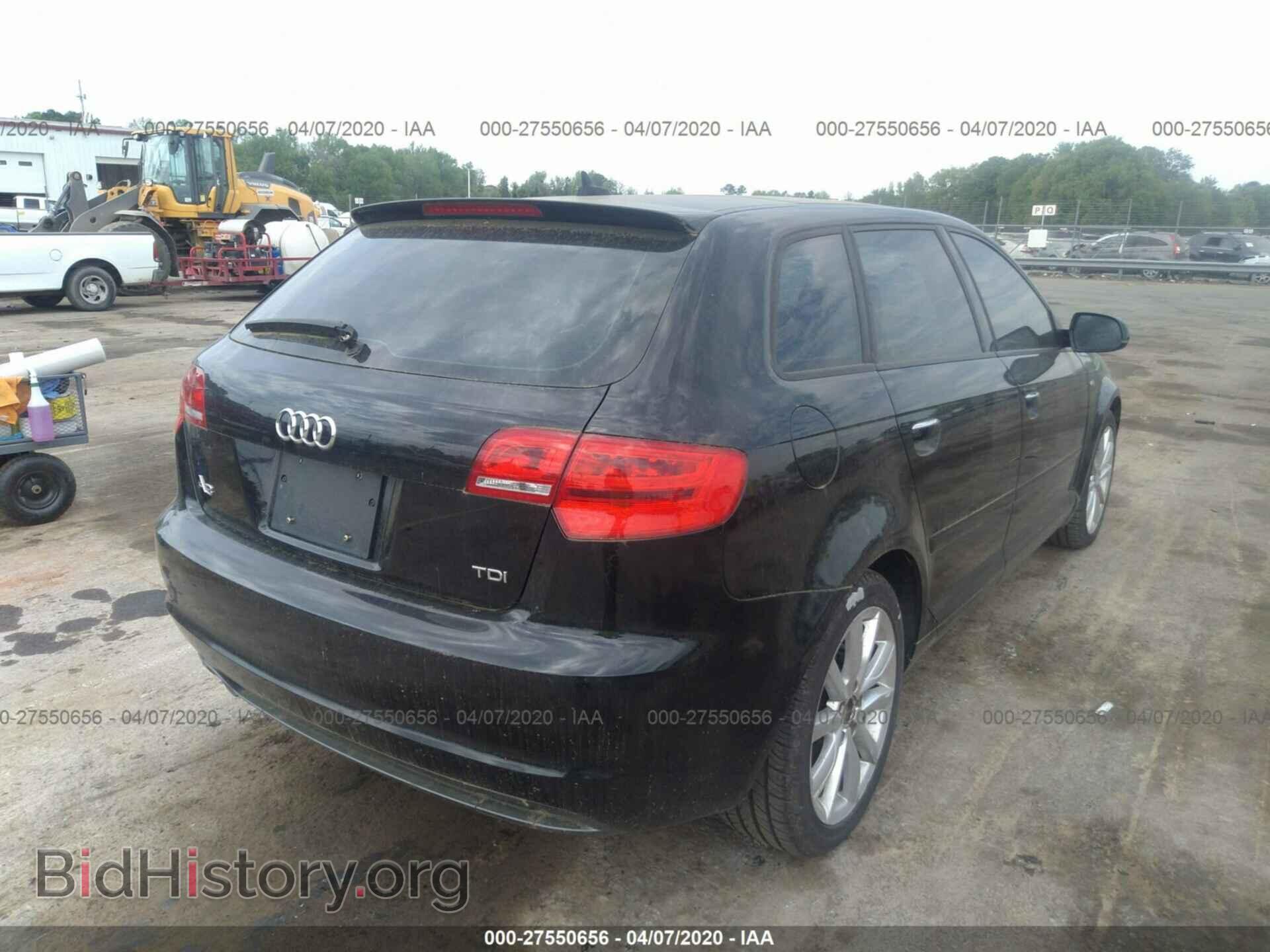 2011 AUDI A3 - VIN: WAUBJBFM4BA074141 - Фото 4