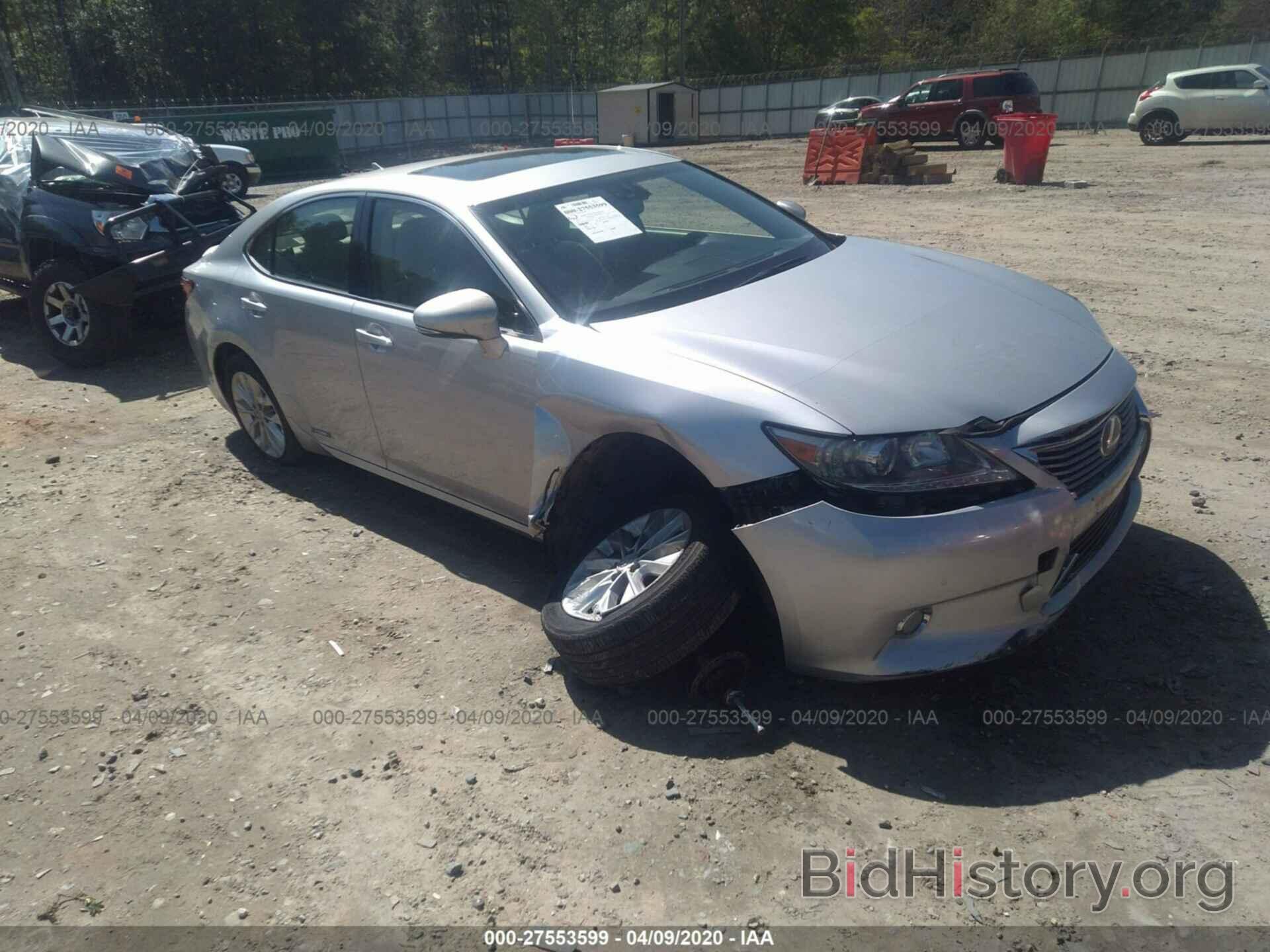 Photo JTHBW1GG4D2000737 - LEXUS ES 2013