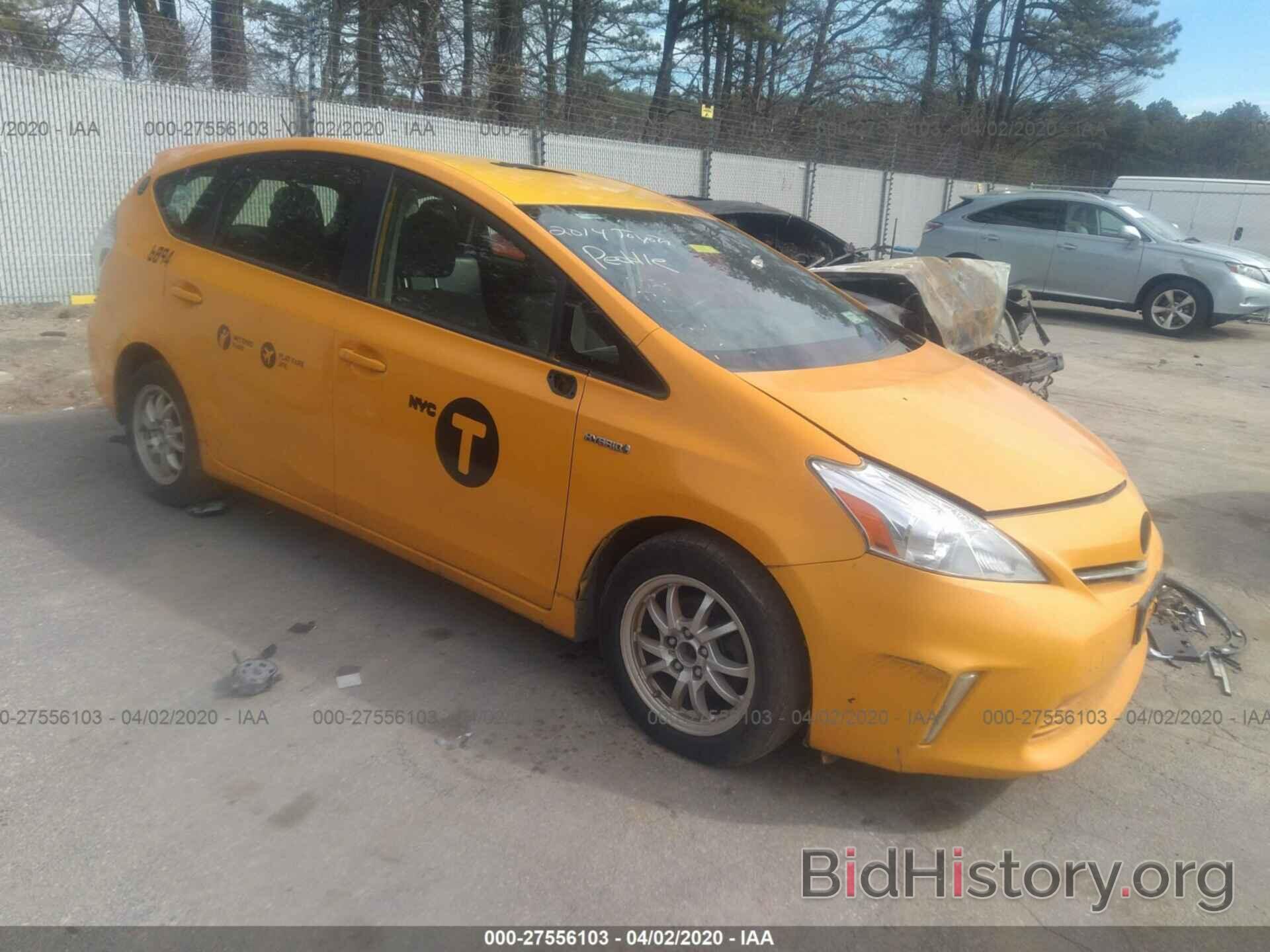 Фотография JTDZN3EU5EJ005931 - TOYOTA PRIUS V 2014