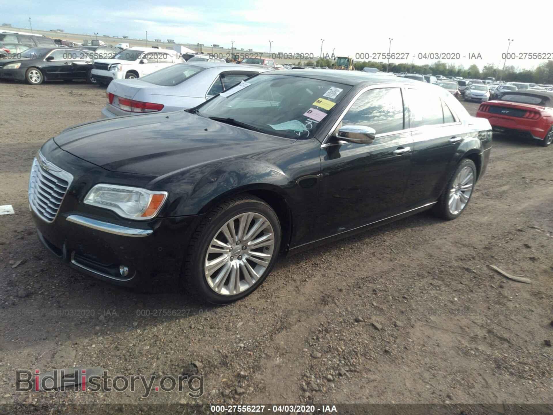 2013 CHRYSLER 300C - VIN: 2C3CCAETXDH504543 - Фото 2