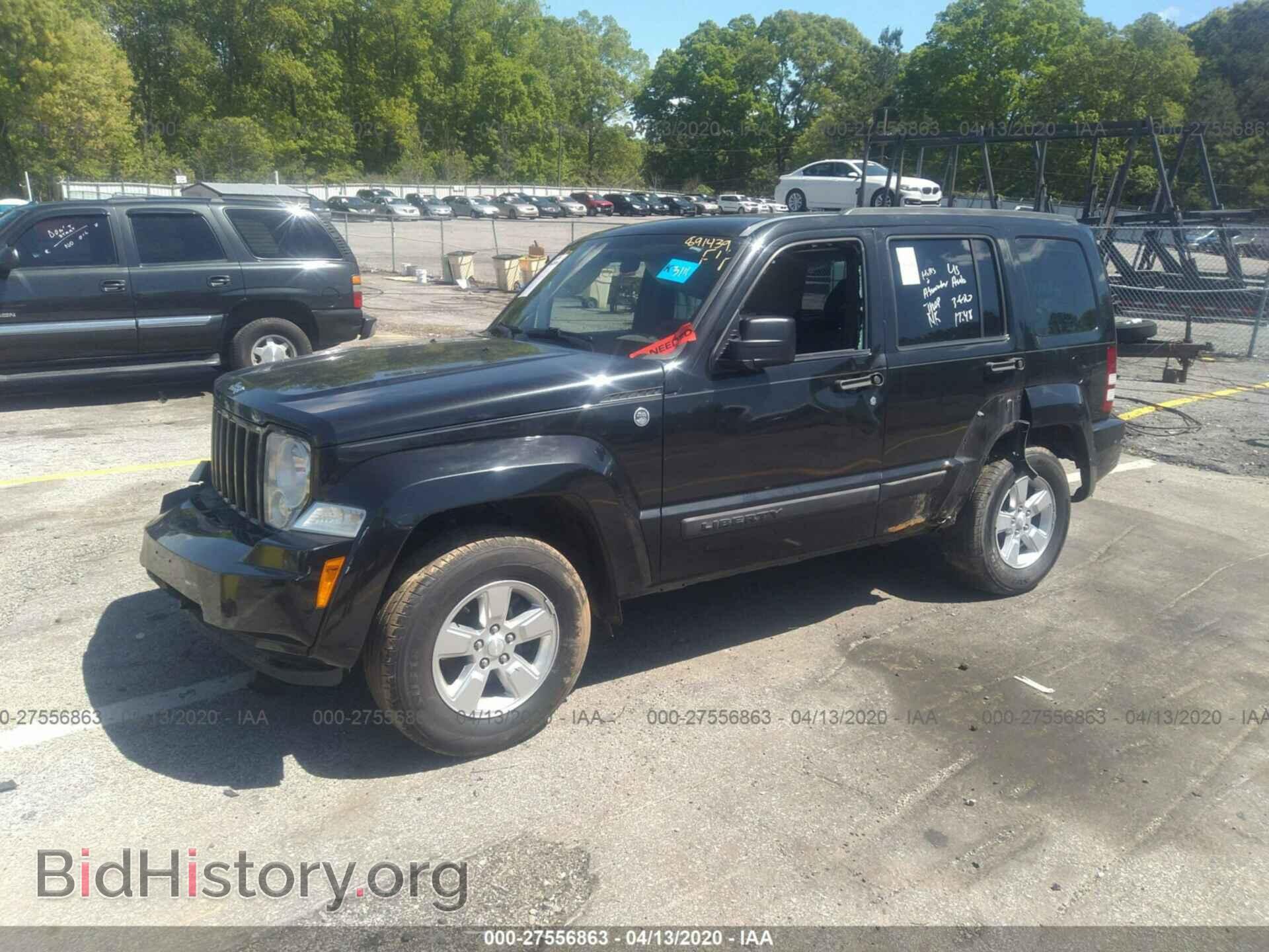 2011 JEEP LIBERTY - VIN: 1J4PN2GK2BW565461 - Фото 2