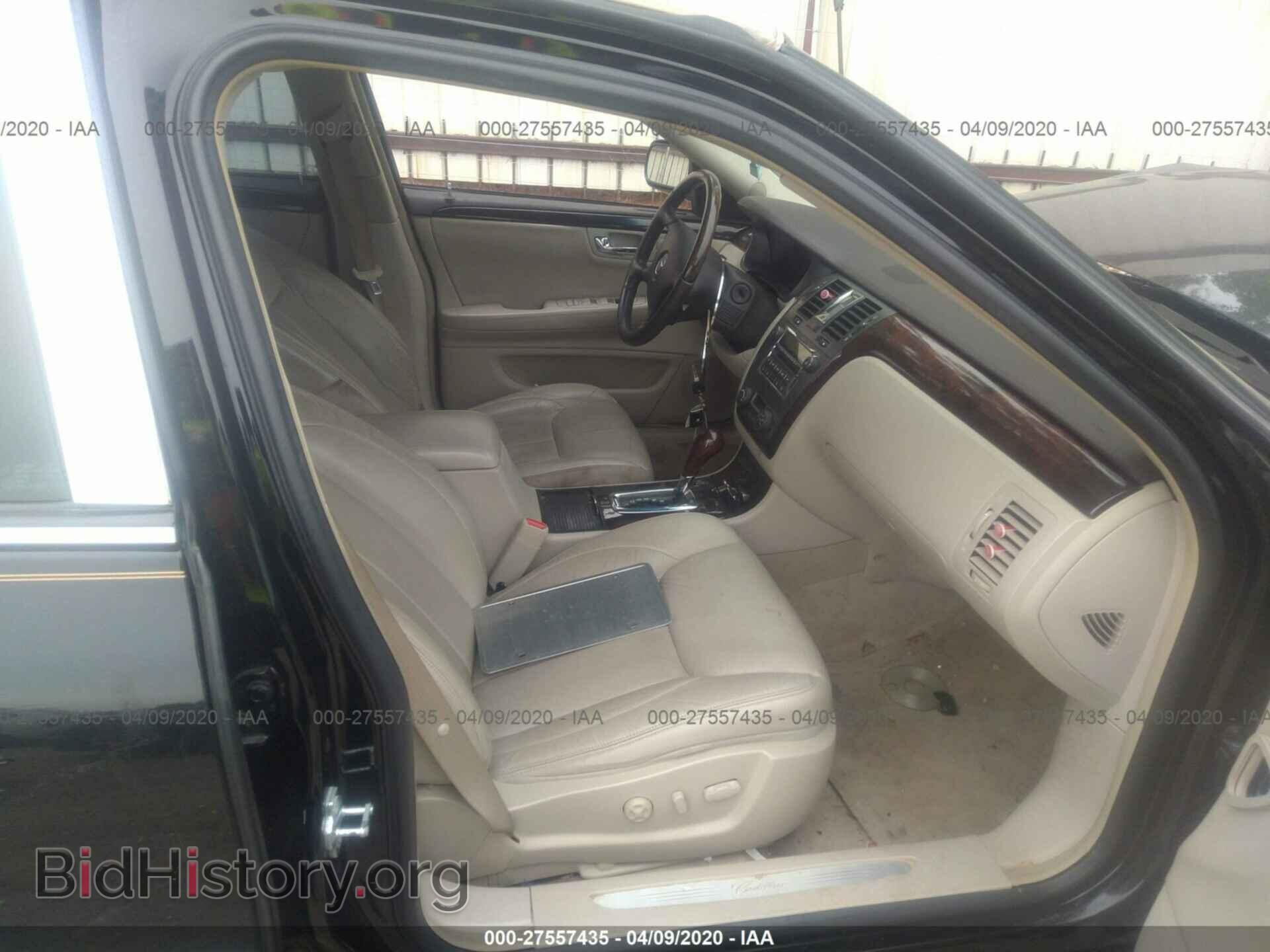 2011 CADILLAC DTS - VIN: 1G6KD5E63BU123748 - Фото 5