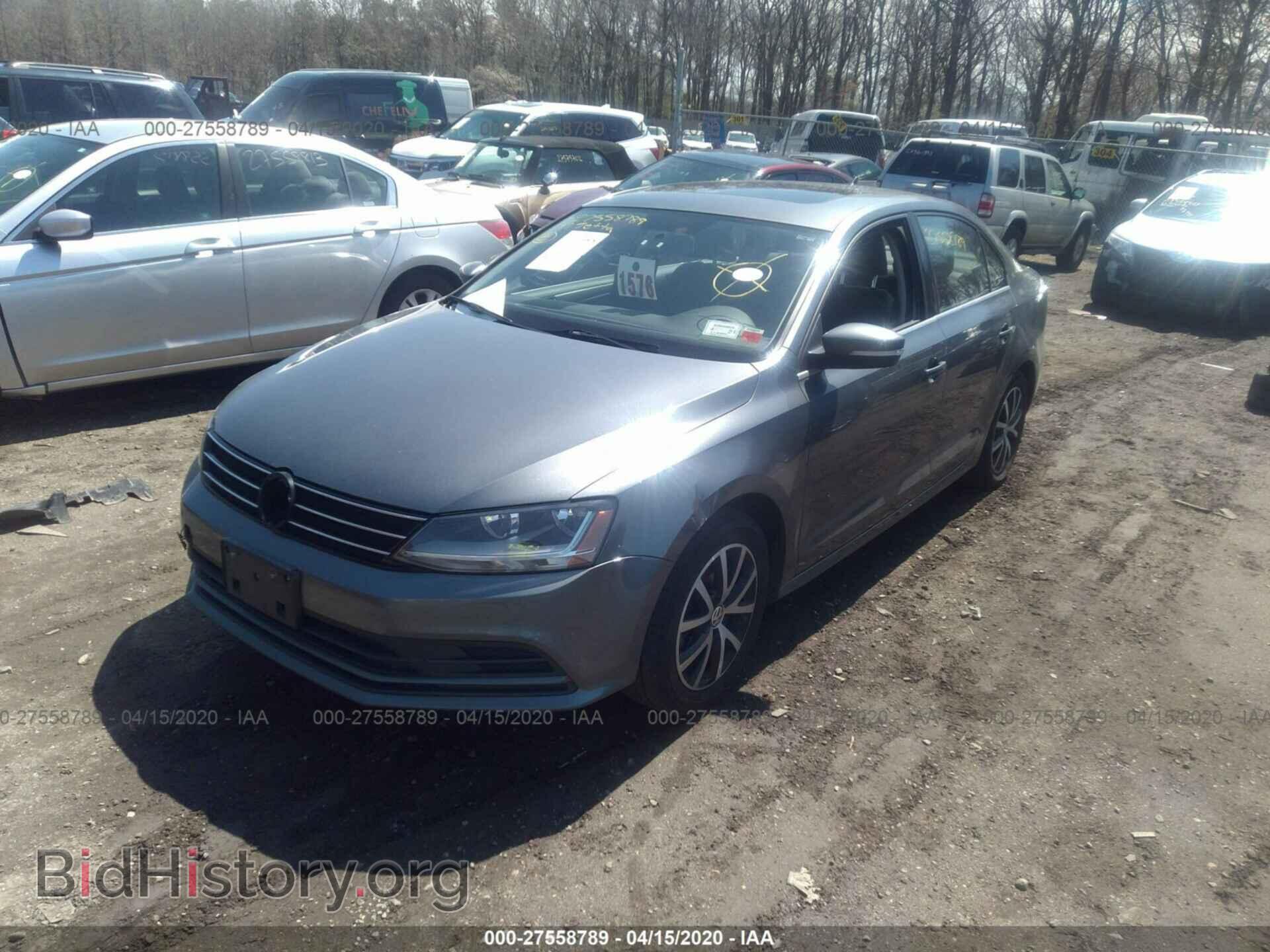 2017 VOLKSWAGEN JETTA - VIN: 3VWDB7AJ3HM329826 - Фото 2