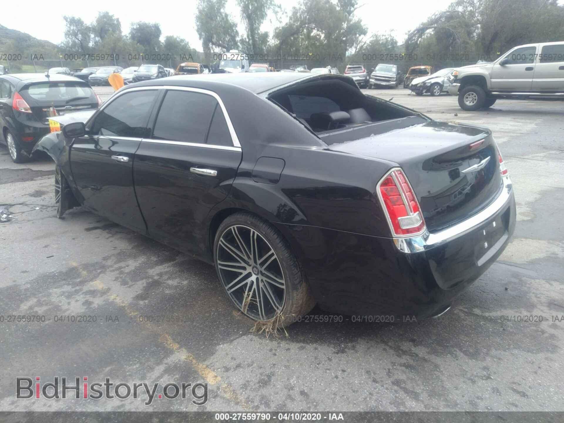 2013 CHRYSLER 300C - VIN: 2C3CCAEG3DH606575 - Фото 3
