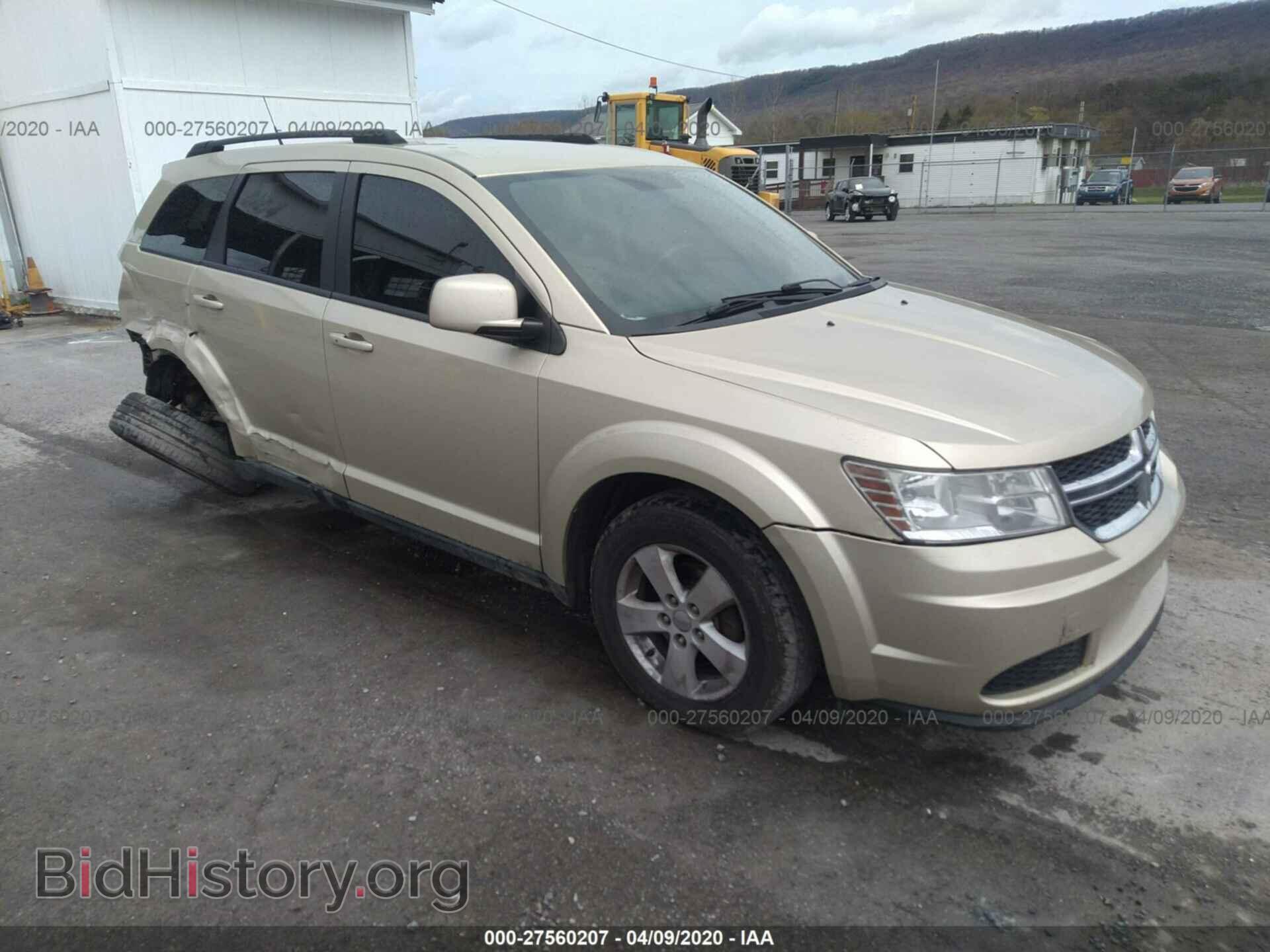 Photo 3D4PH1FG5BT516803 - DODGE JOURNEY 2011